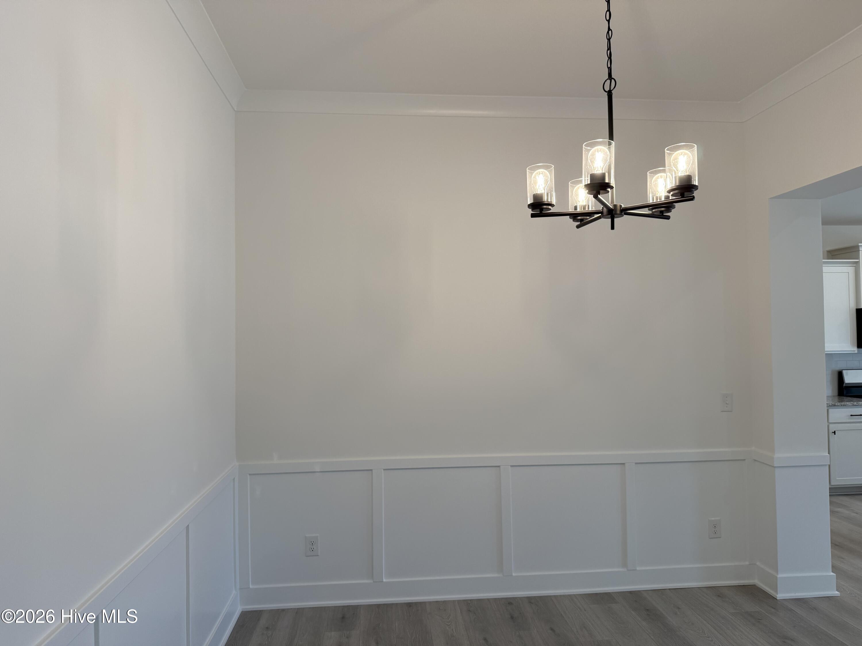 100546686 | Photo 34