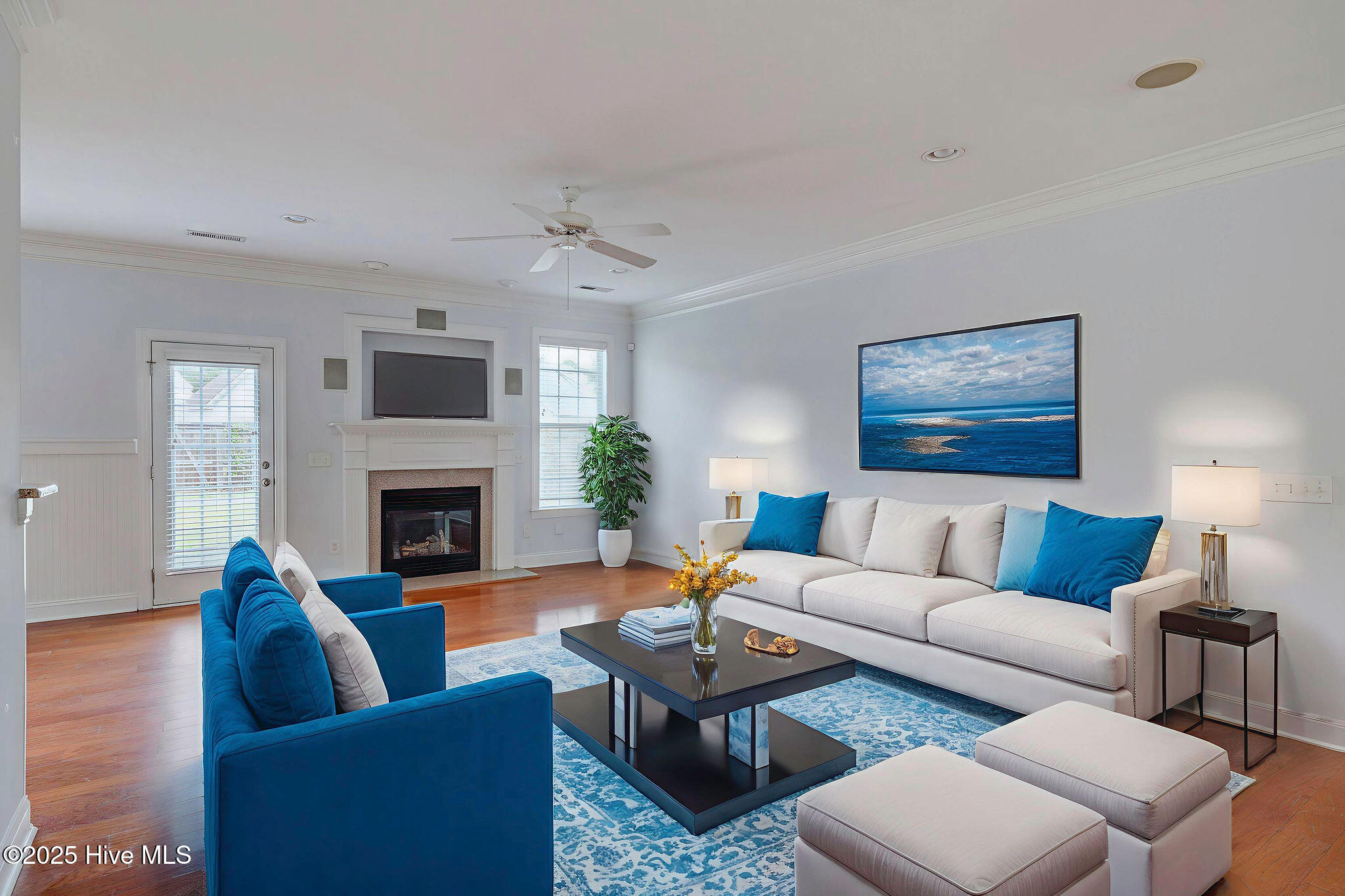 7542QuailWoodsRoad-15_Staged_03