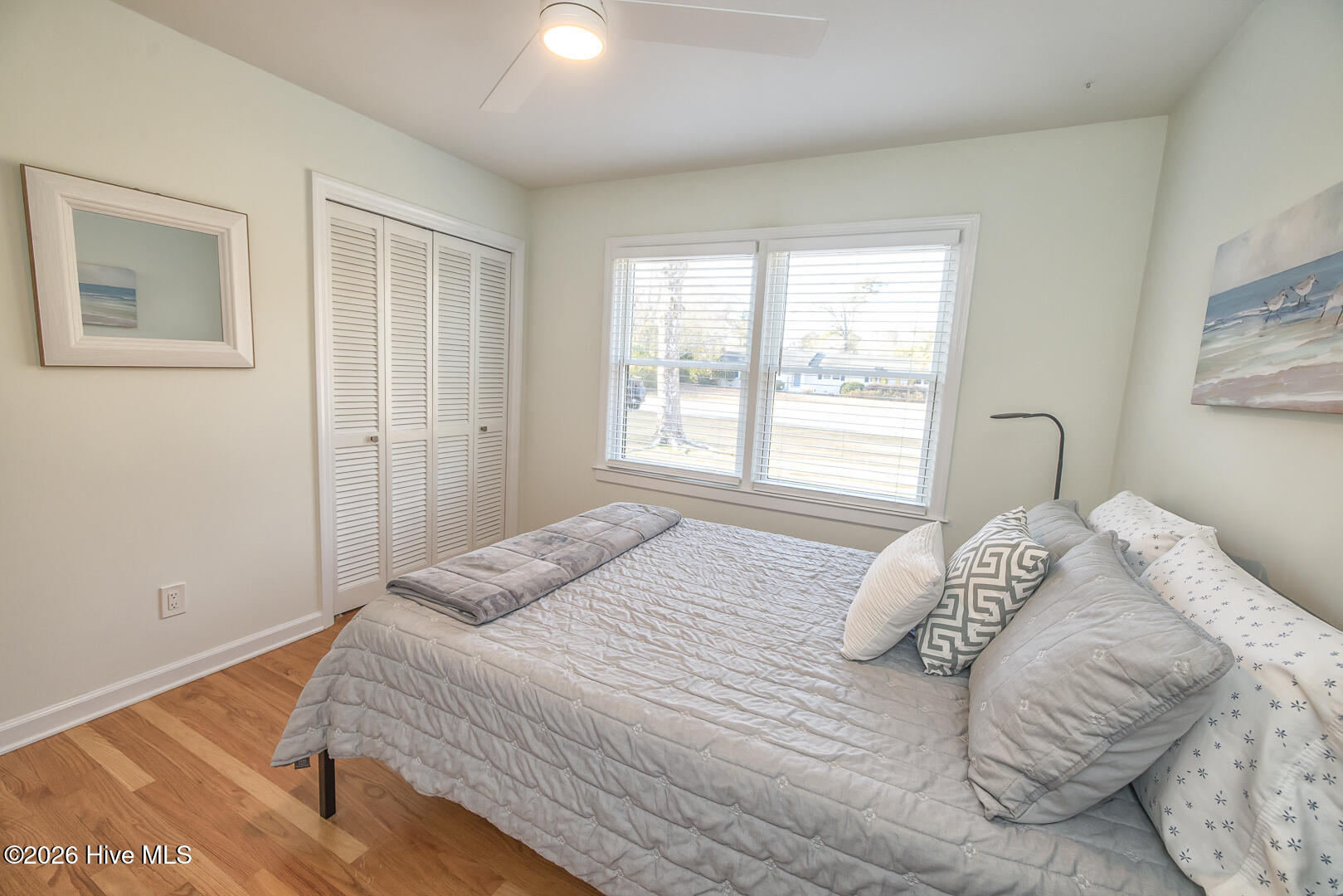 100553040 | Photo 33