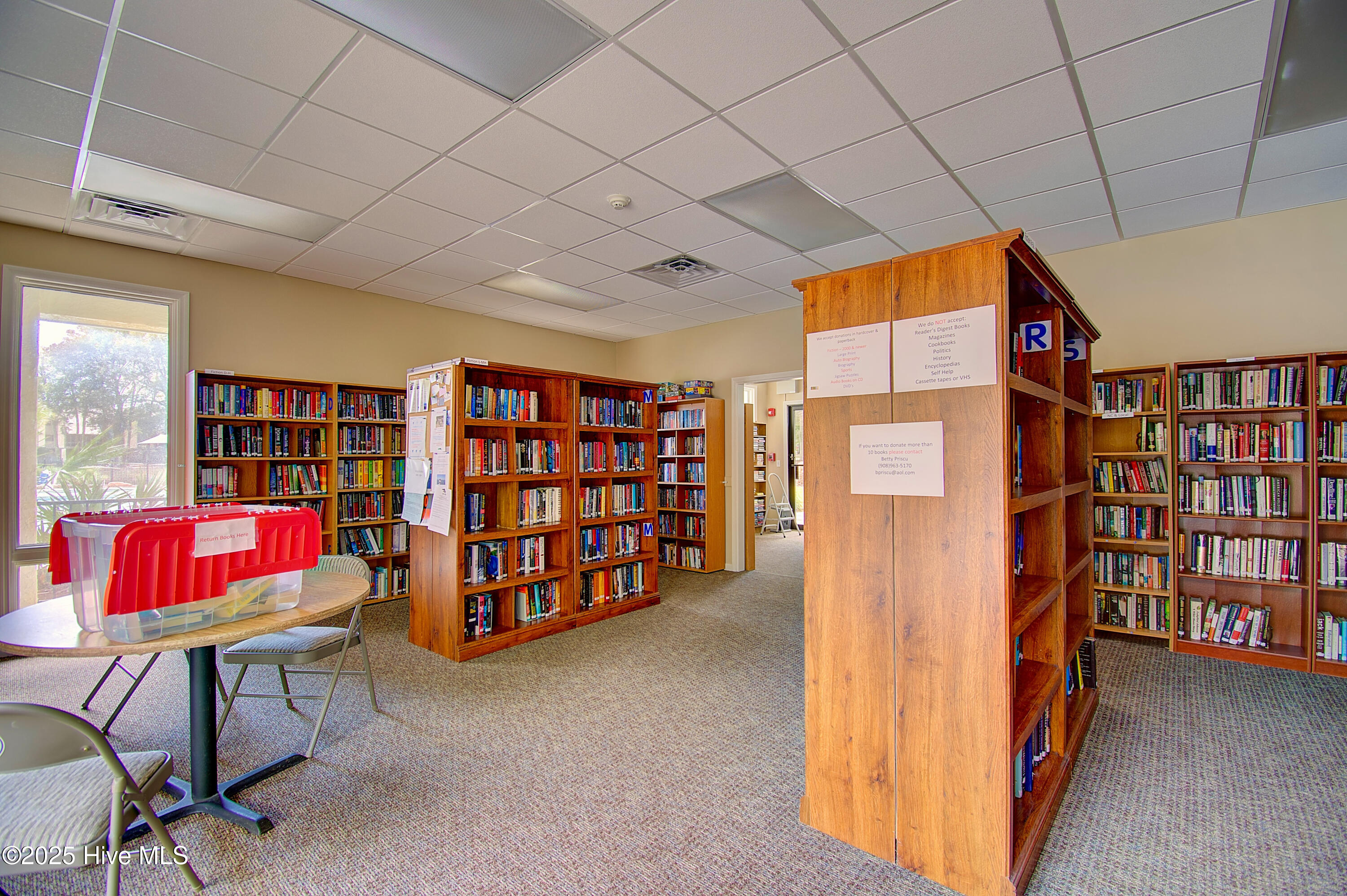 100524697 | Photo 44