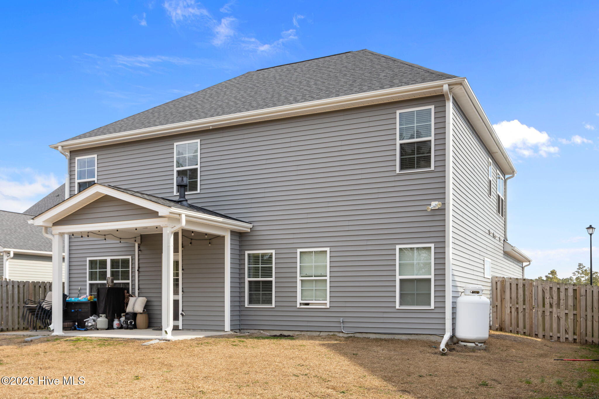 100552335 | Photo 35