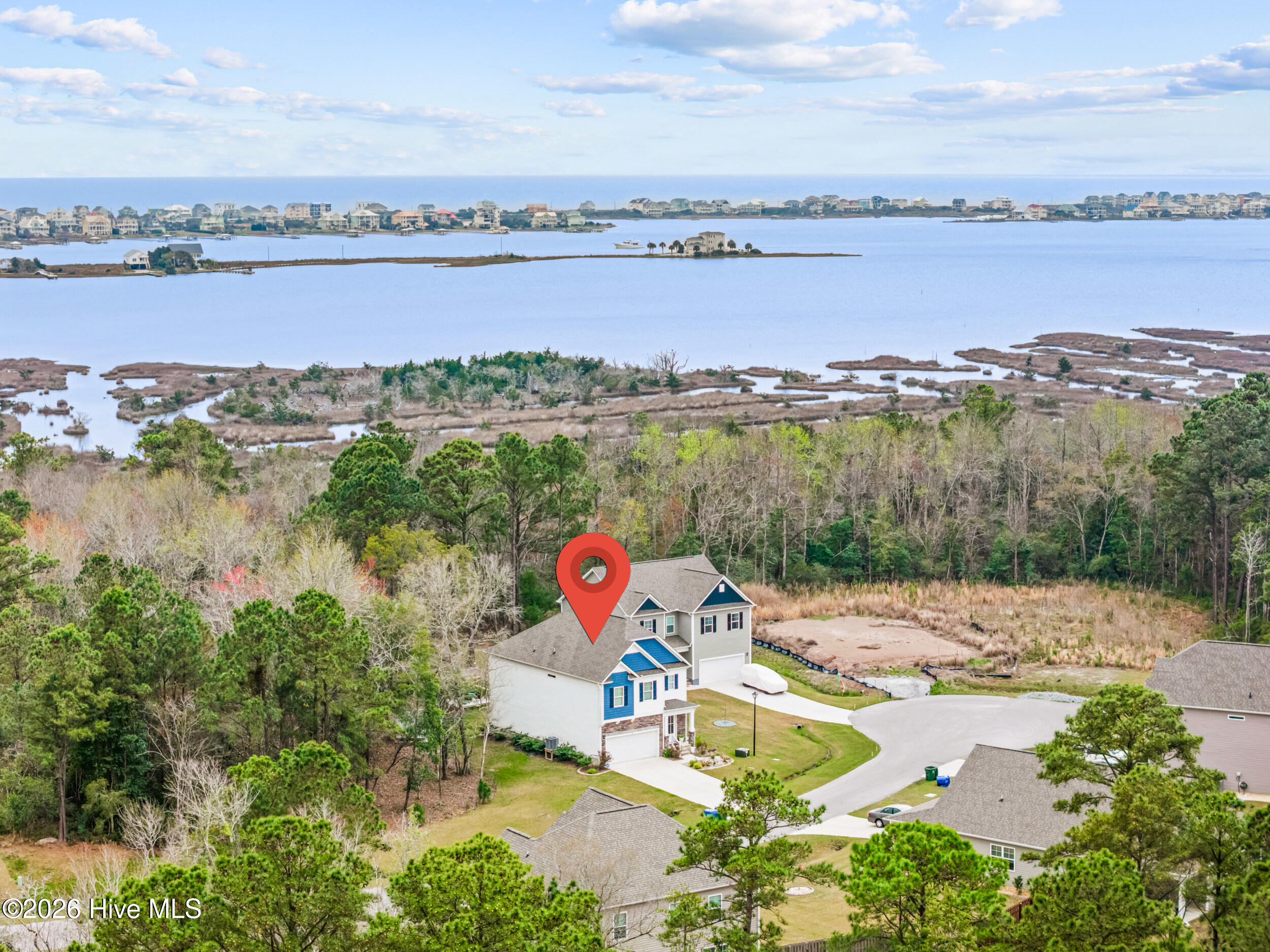 100562938 | Photo 66