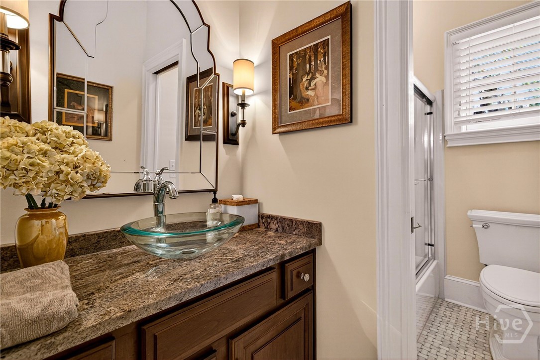 First floor full bath