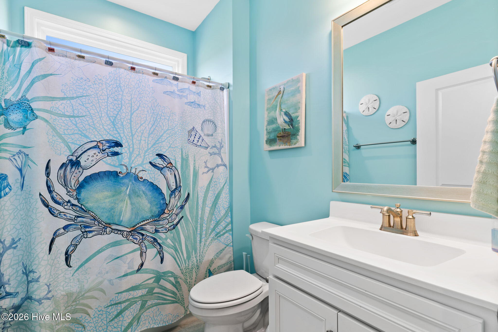 100560467 | Photo 32