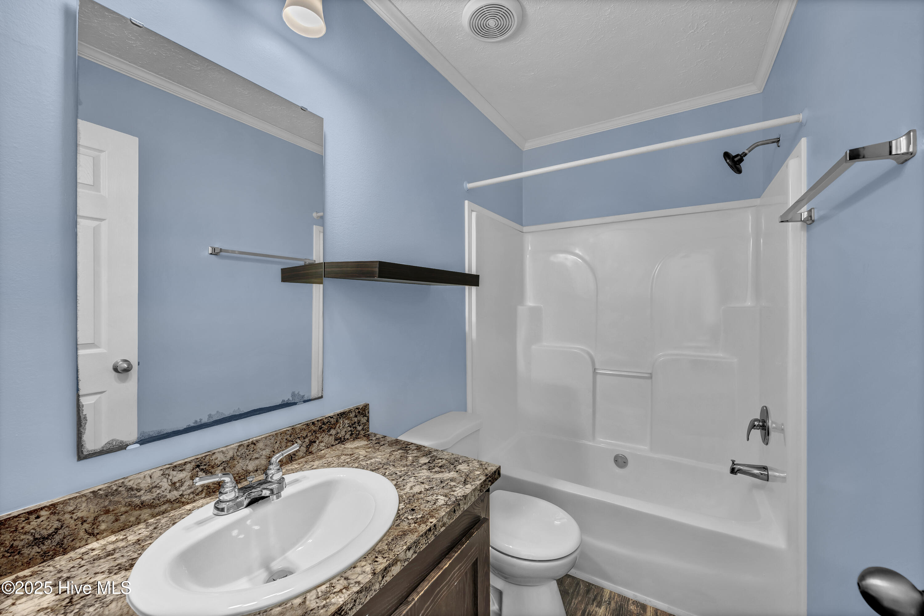 100540891 | Photo 18