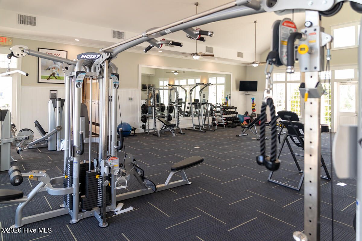 100552112 | Photo 61