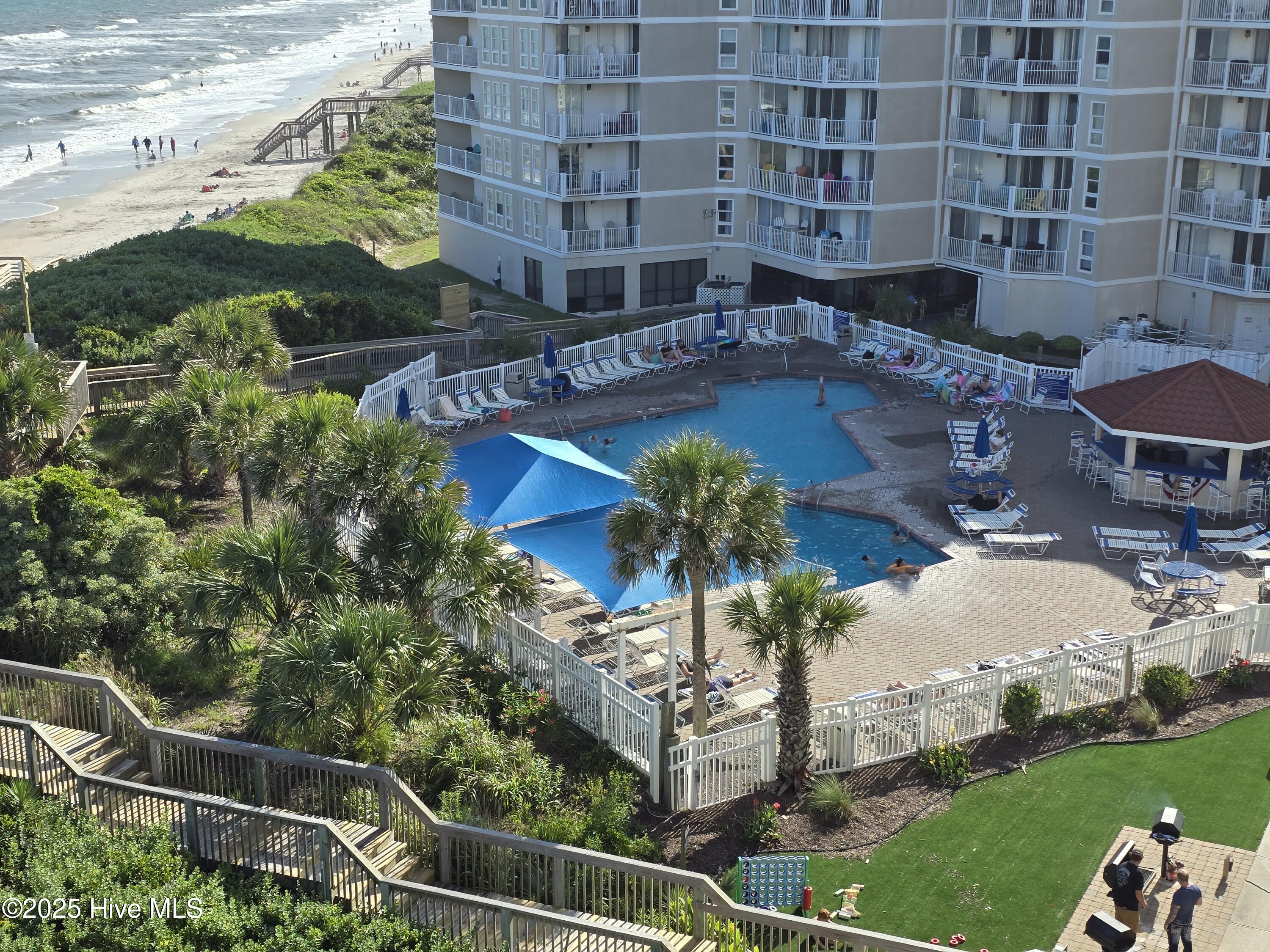 100520081 | Photo 47