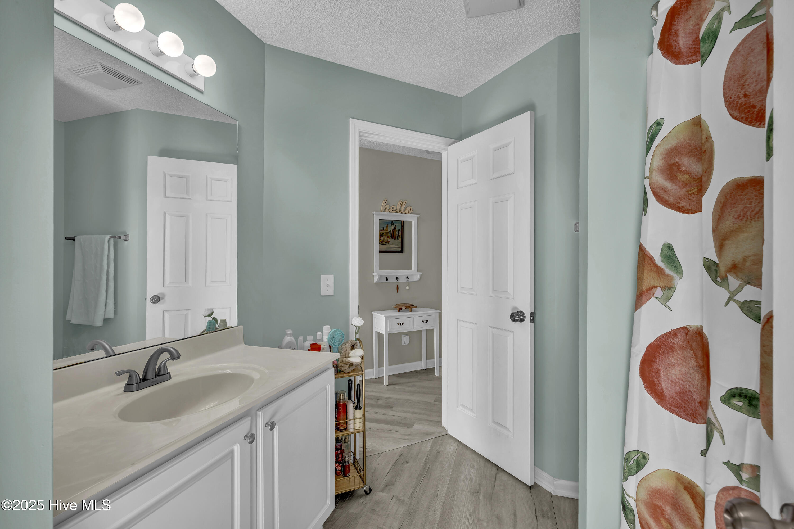 100539920 | Photo 17