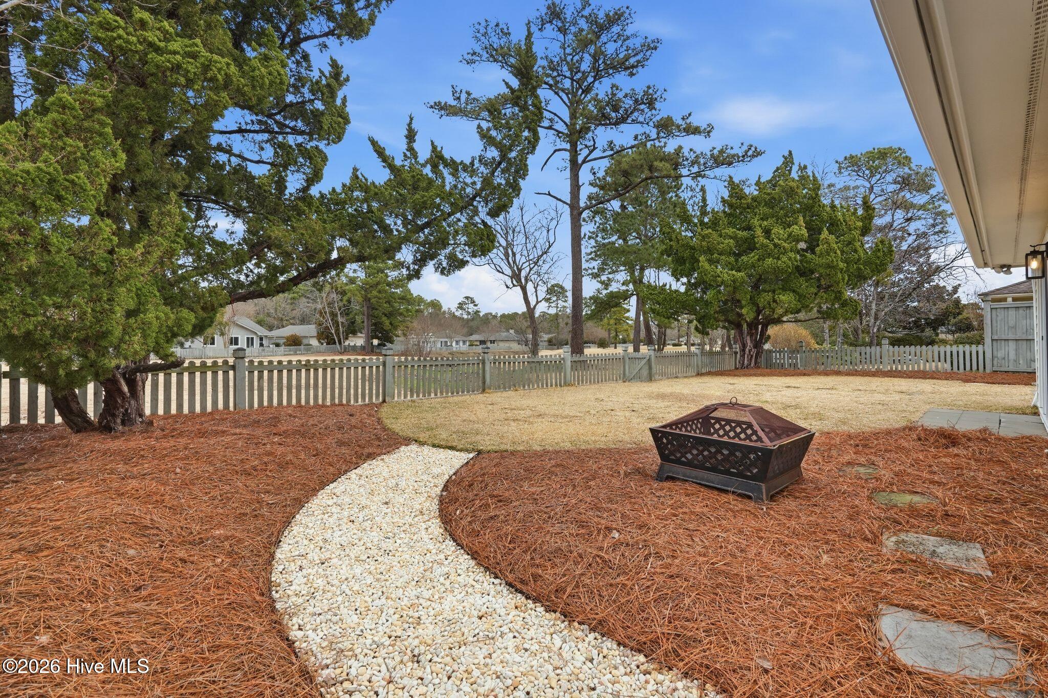 100555820 | Photo 45