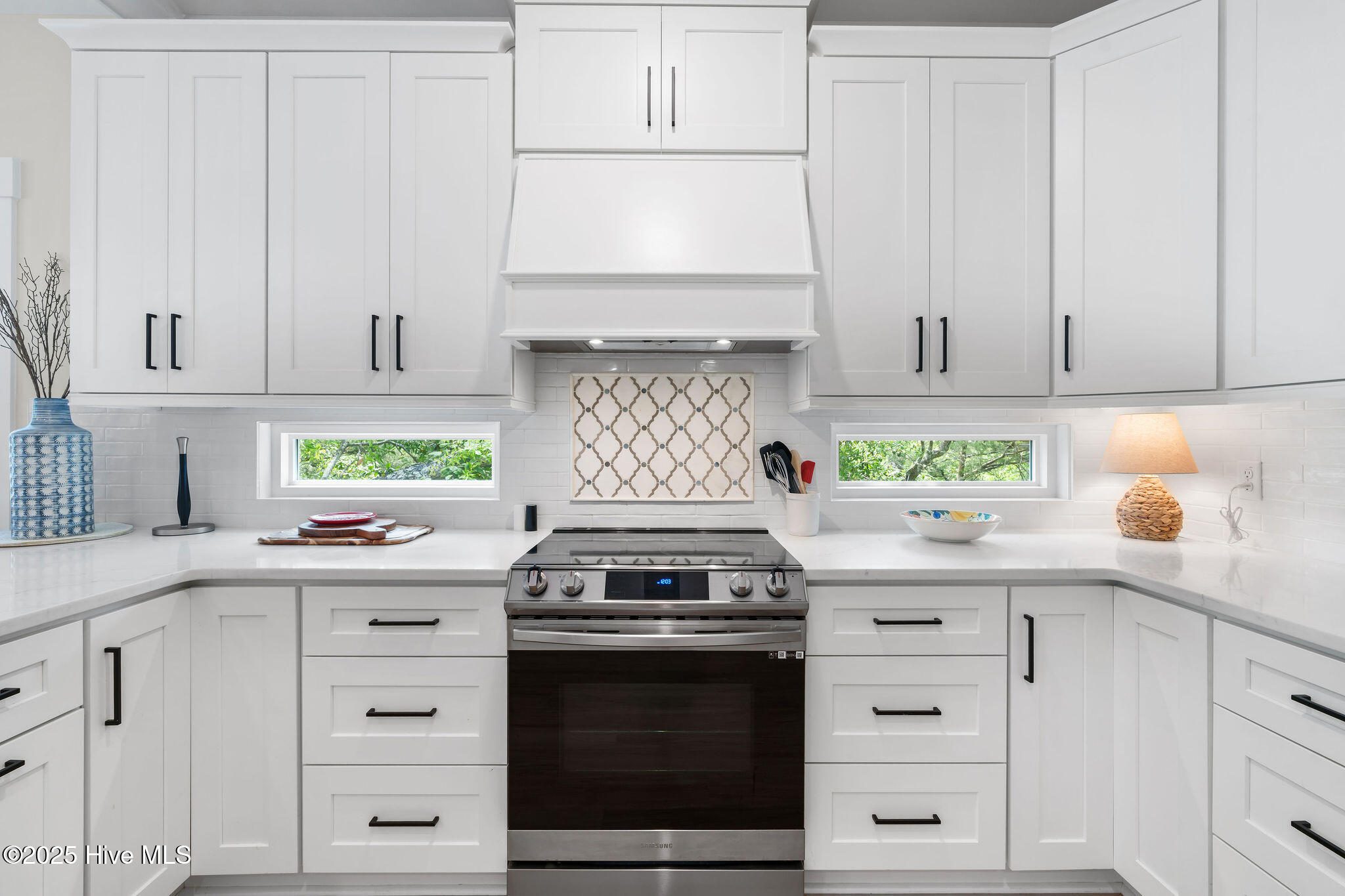 100555658 | Photo 23