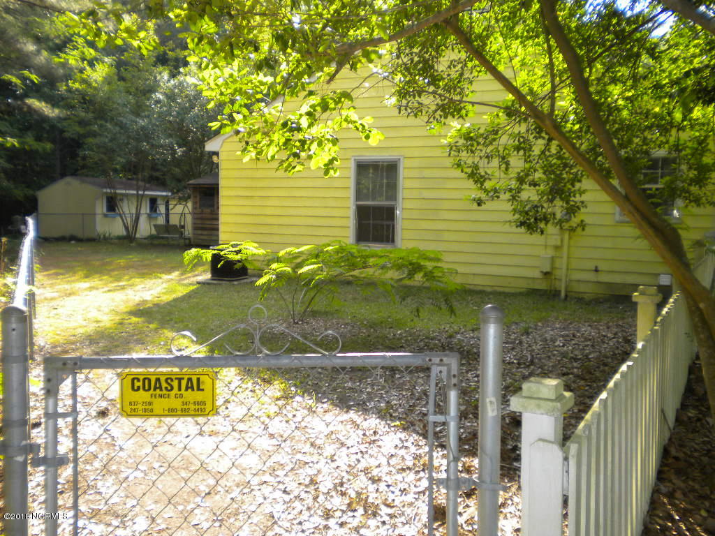 Exterior photo of 1913 Rolling Ridge Drive, Midway Park, NC 28544. MLS: 100593828