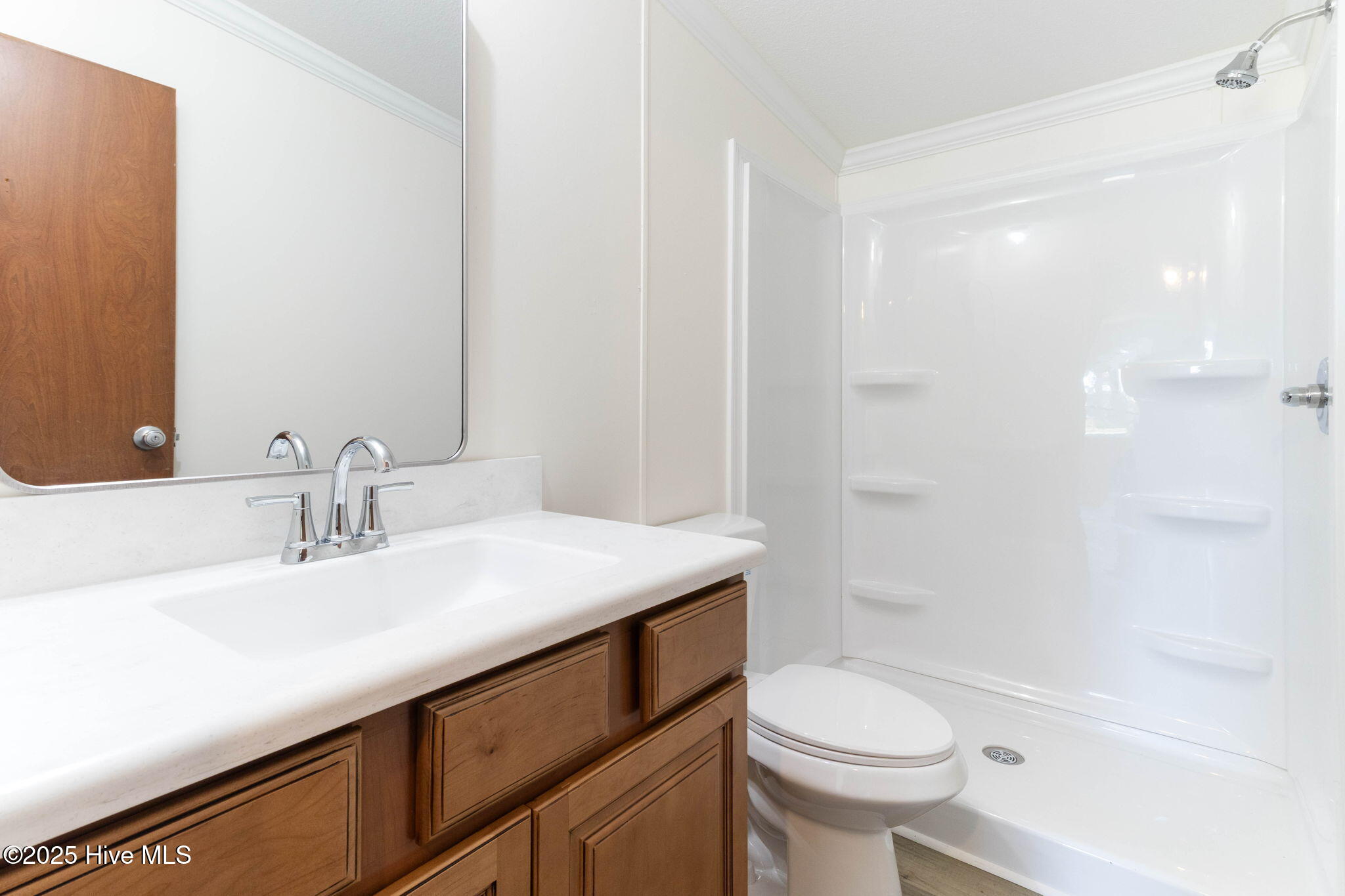 100542581 | Photo 25