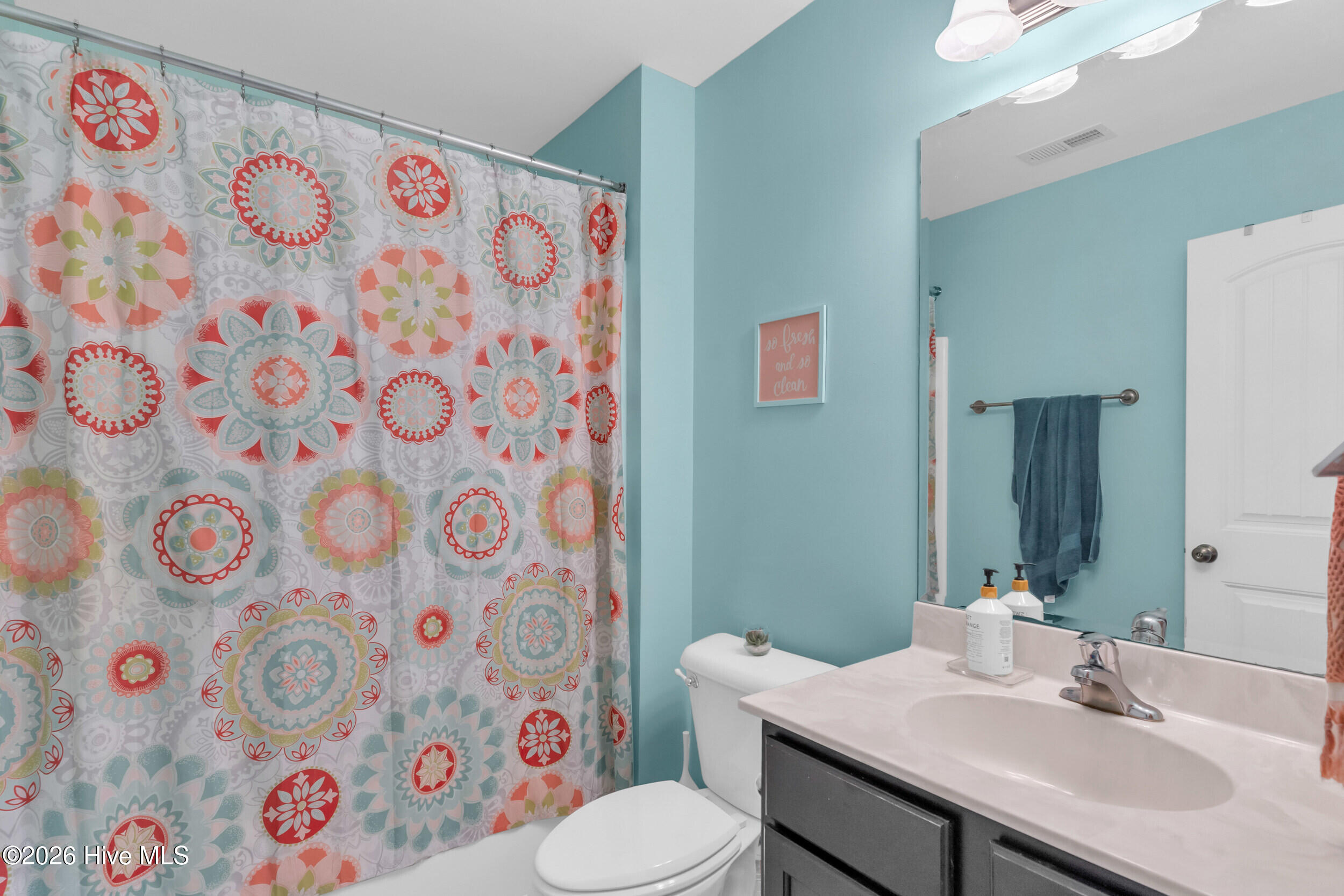 100551550 | Photo 22