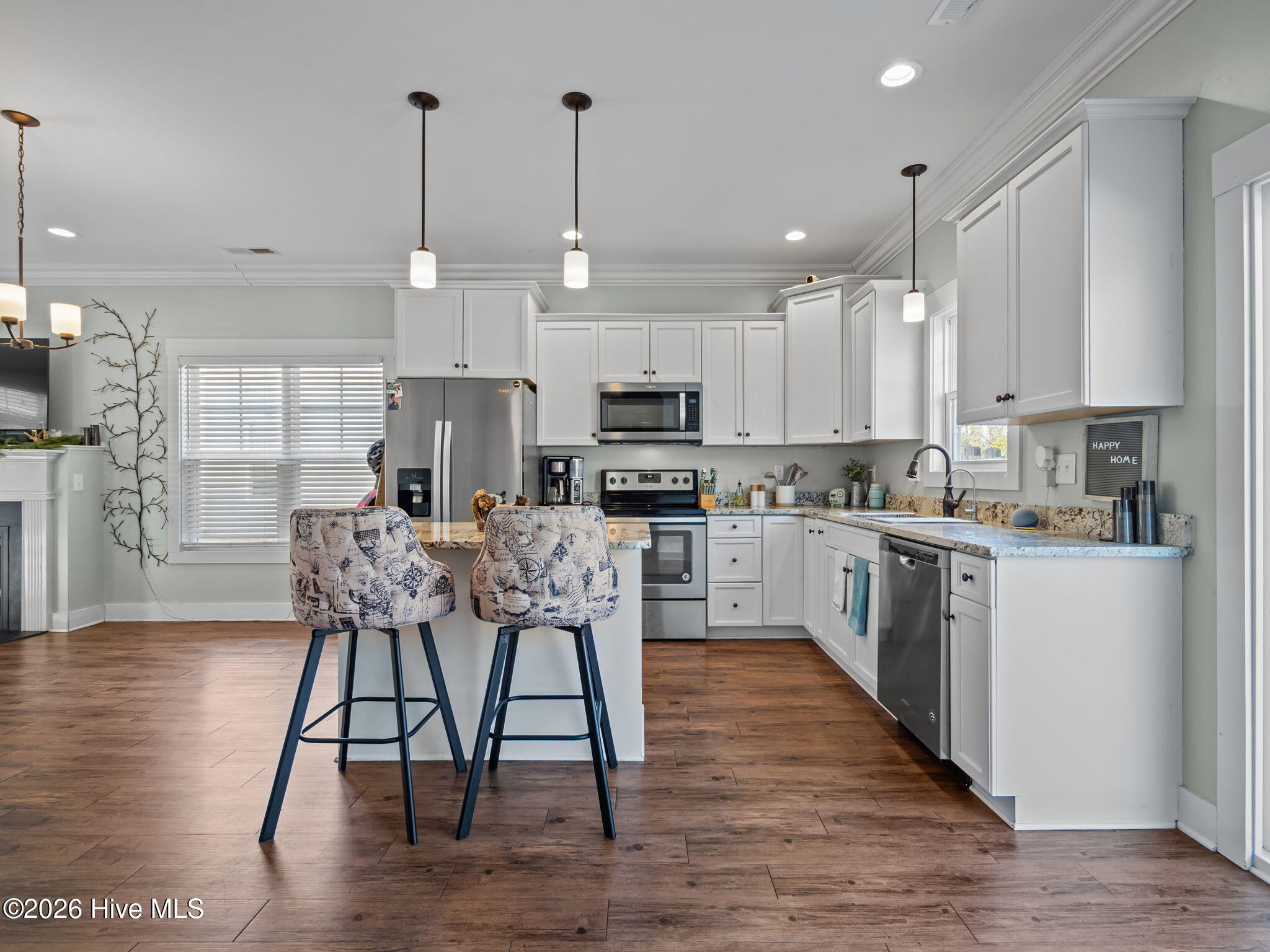 100553729 | Photo 15