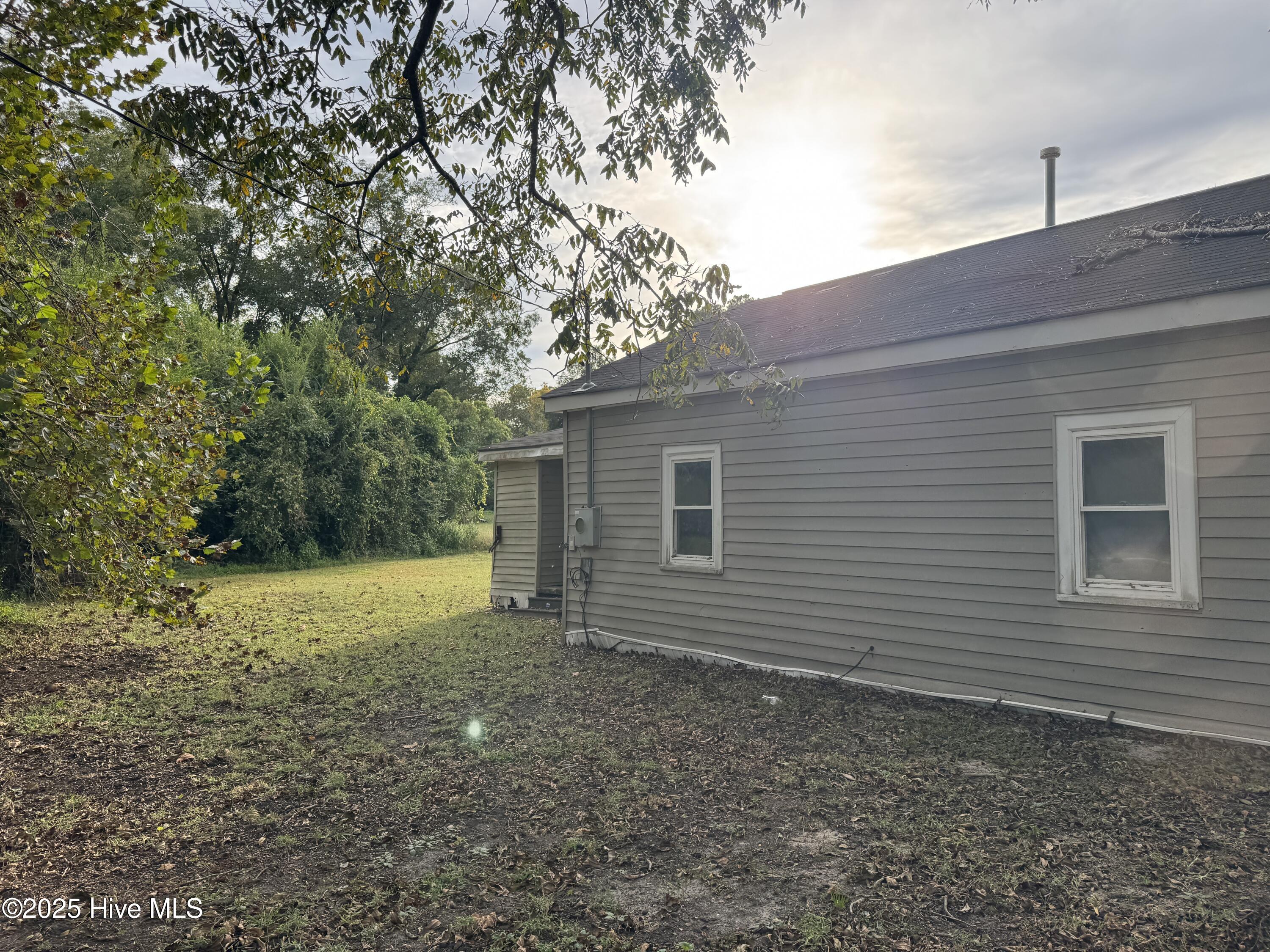 Homes for sale in Pollocksville, NC | 106 Bell St, Pollocksville, NC 28573 | MLS# 100536824