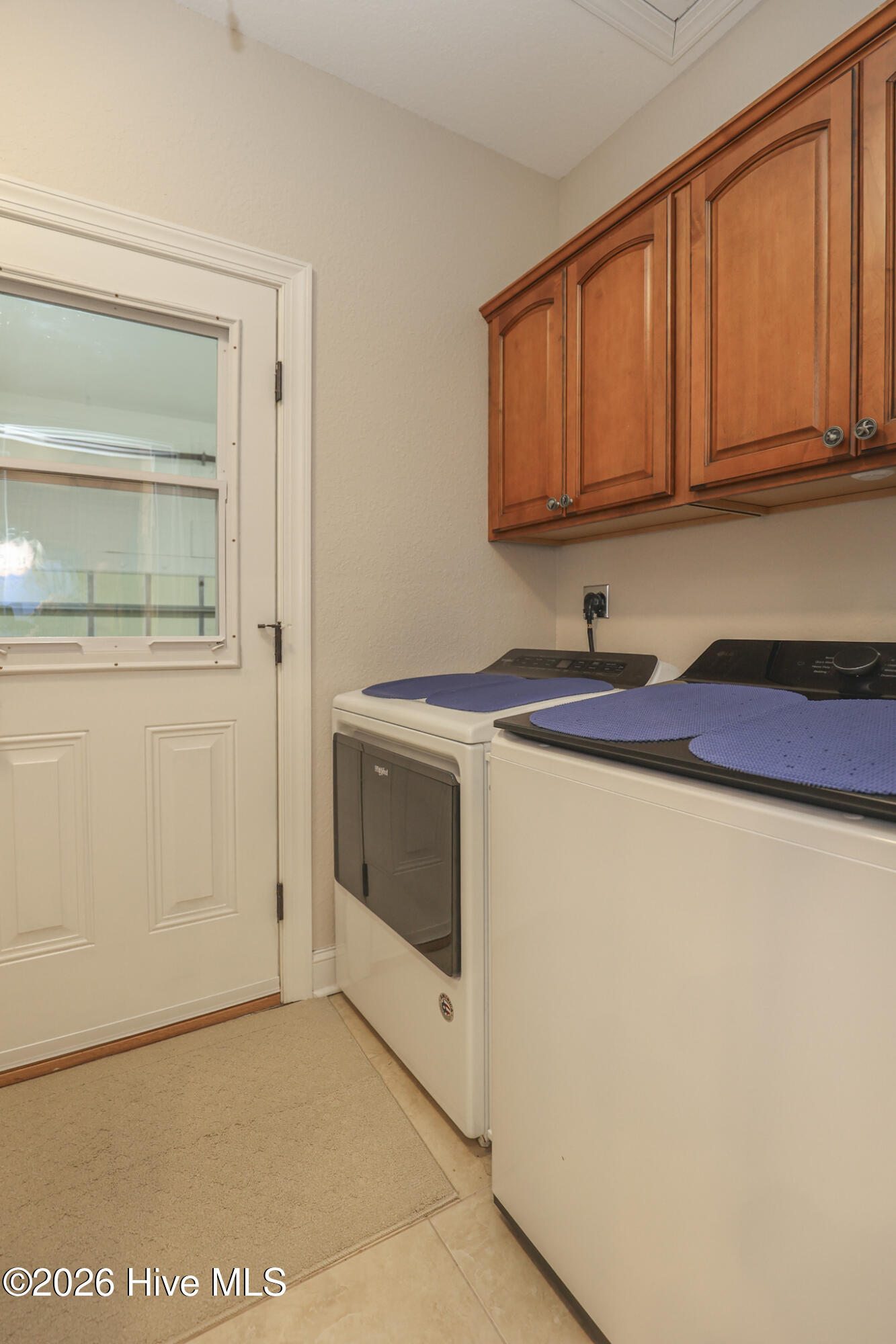 100564942 | Photo 94