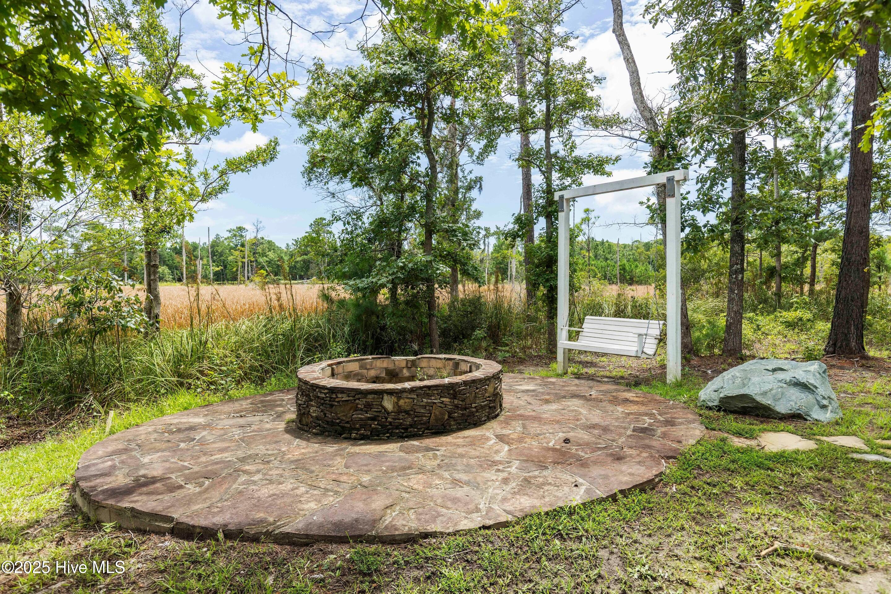 100545595 | Photo 75