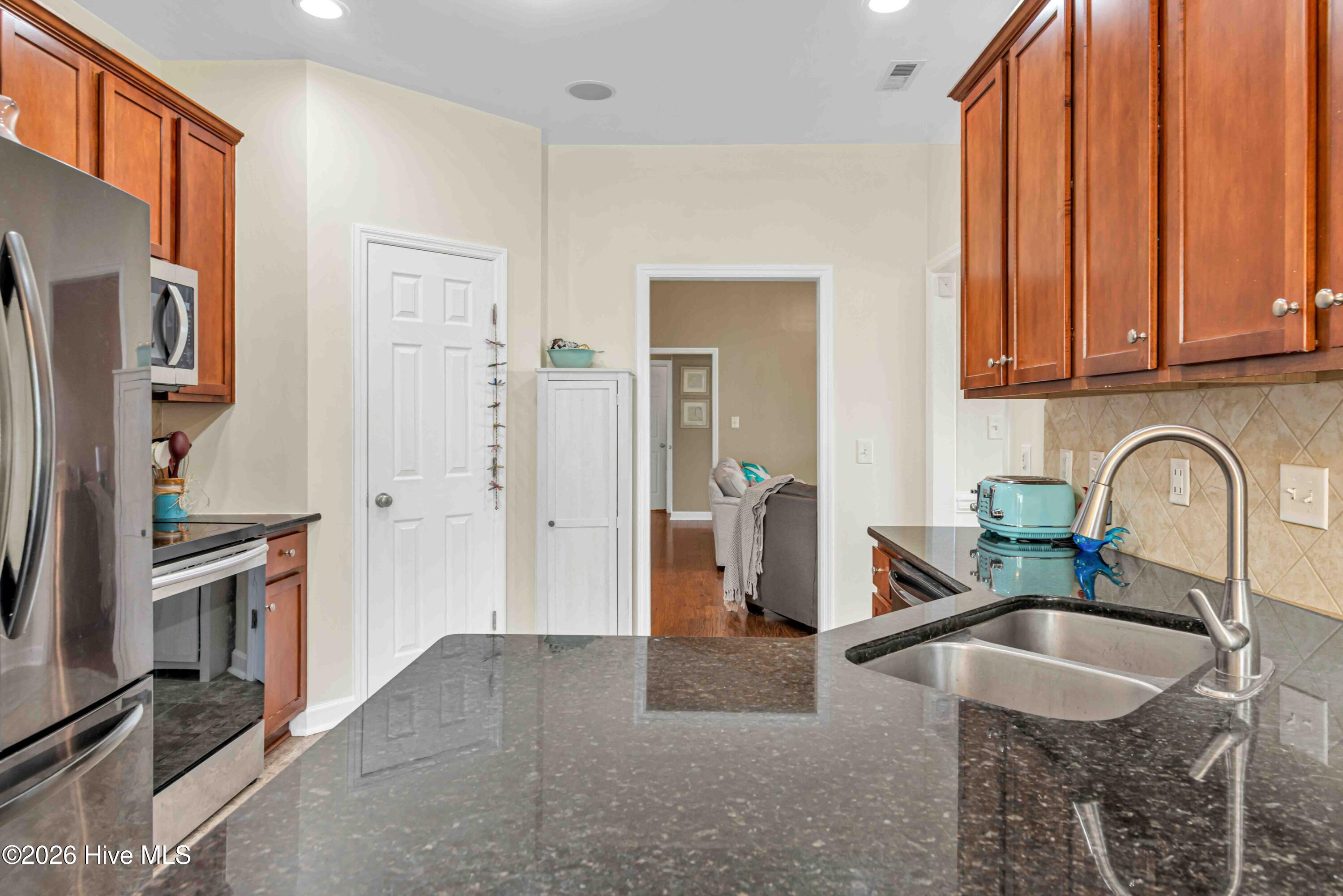 100557522 | Photo 21