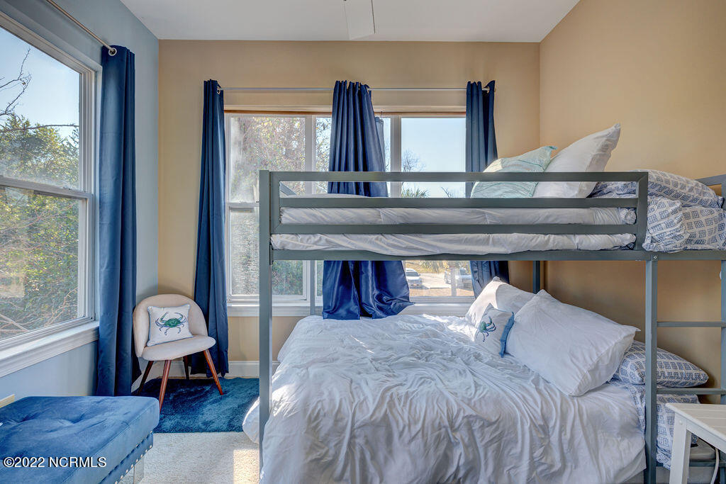 100535575 | Photo 16