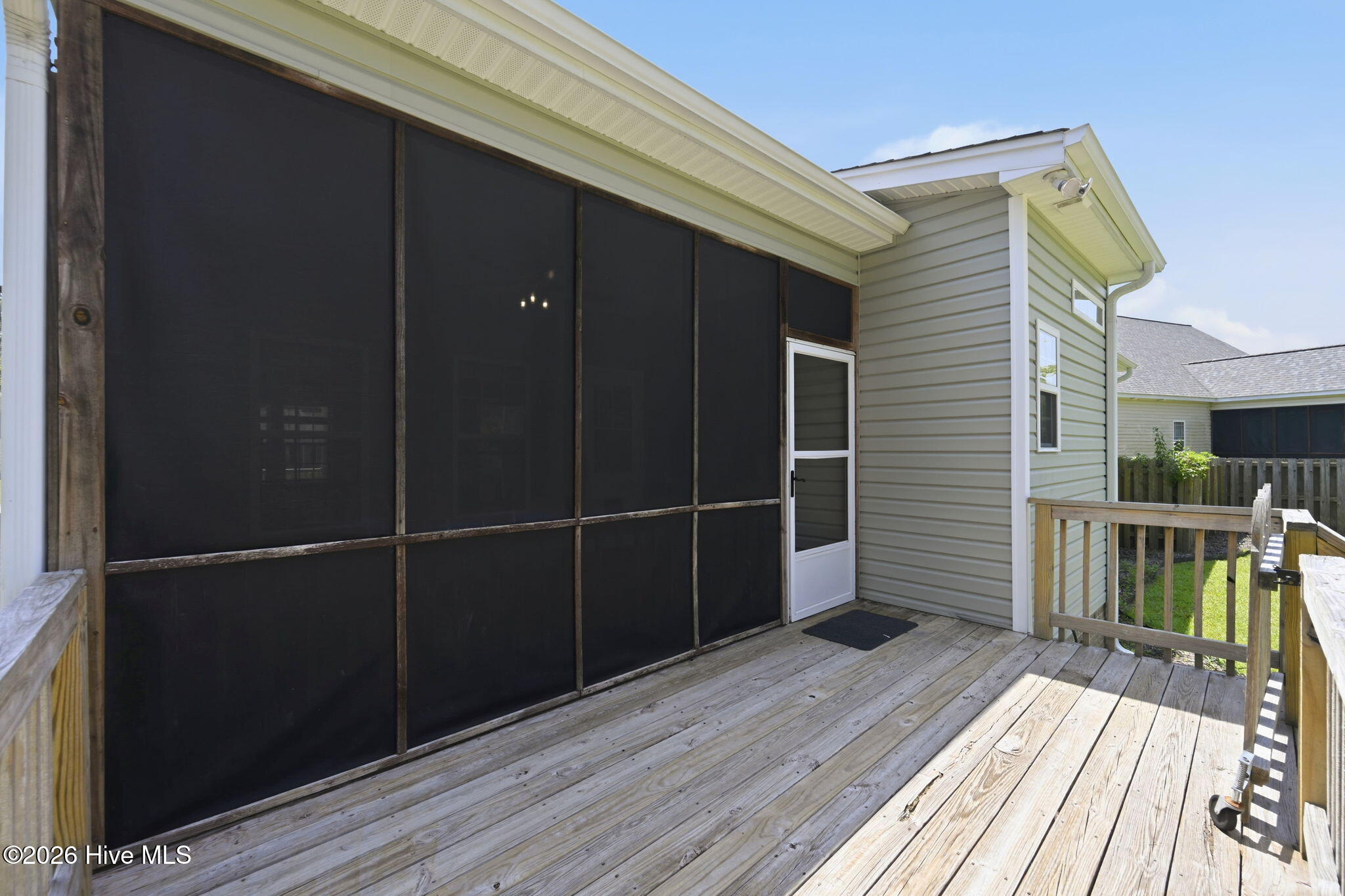 204 Wedgefield Circle,Maple Hill