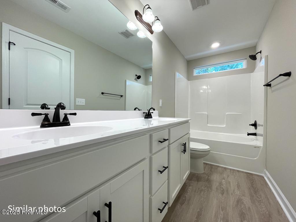 724 Cross Bridge Way, Sneads Ferry, NC, 28460