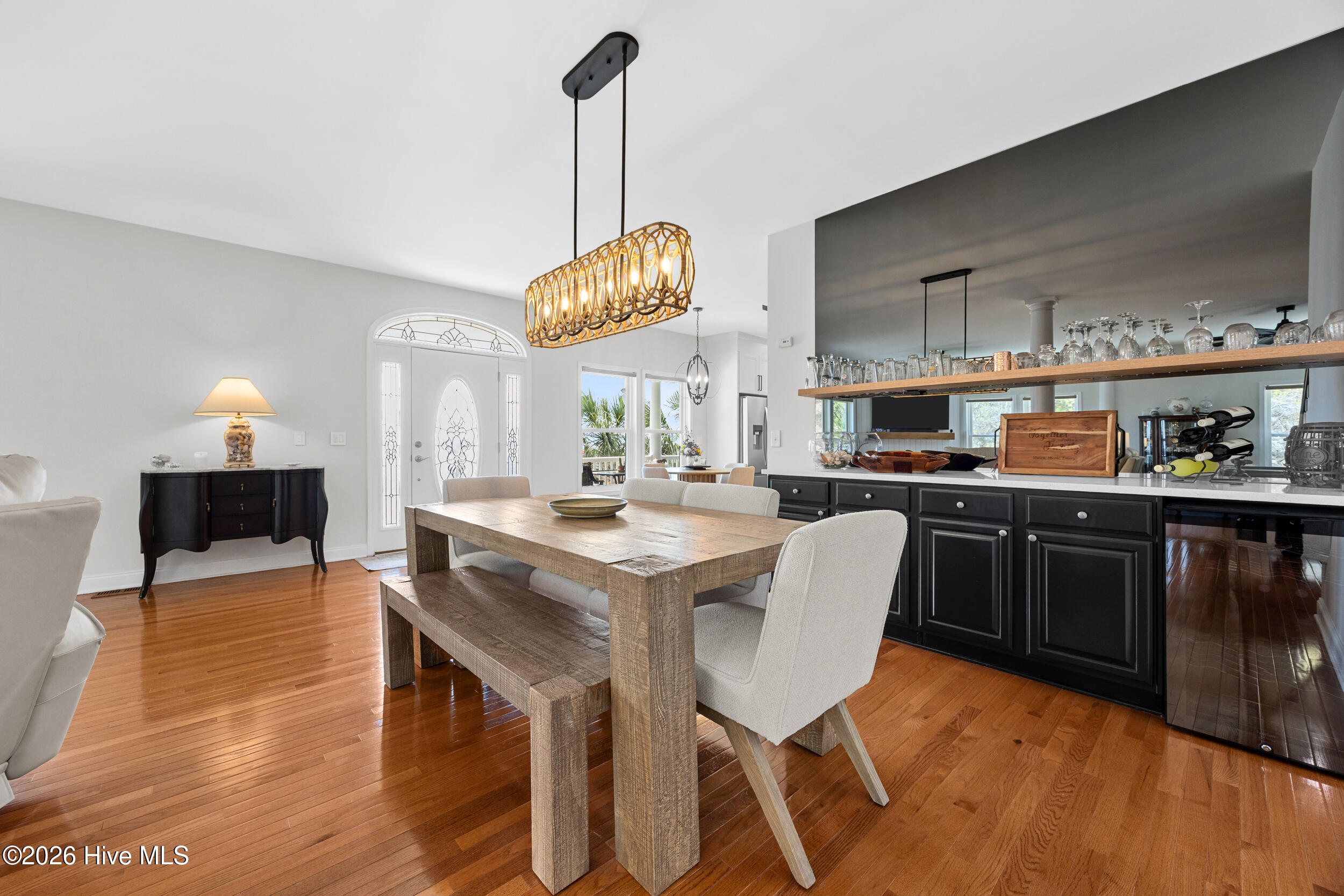 100567542 | Photo 13