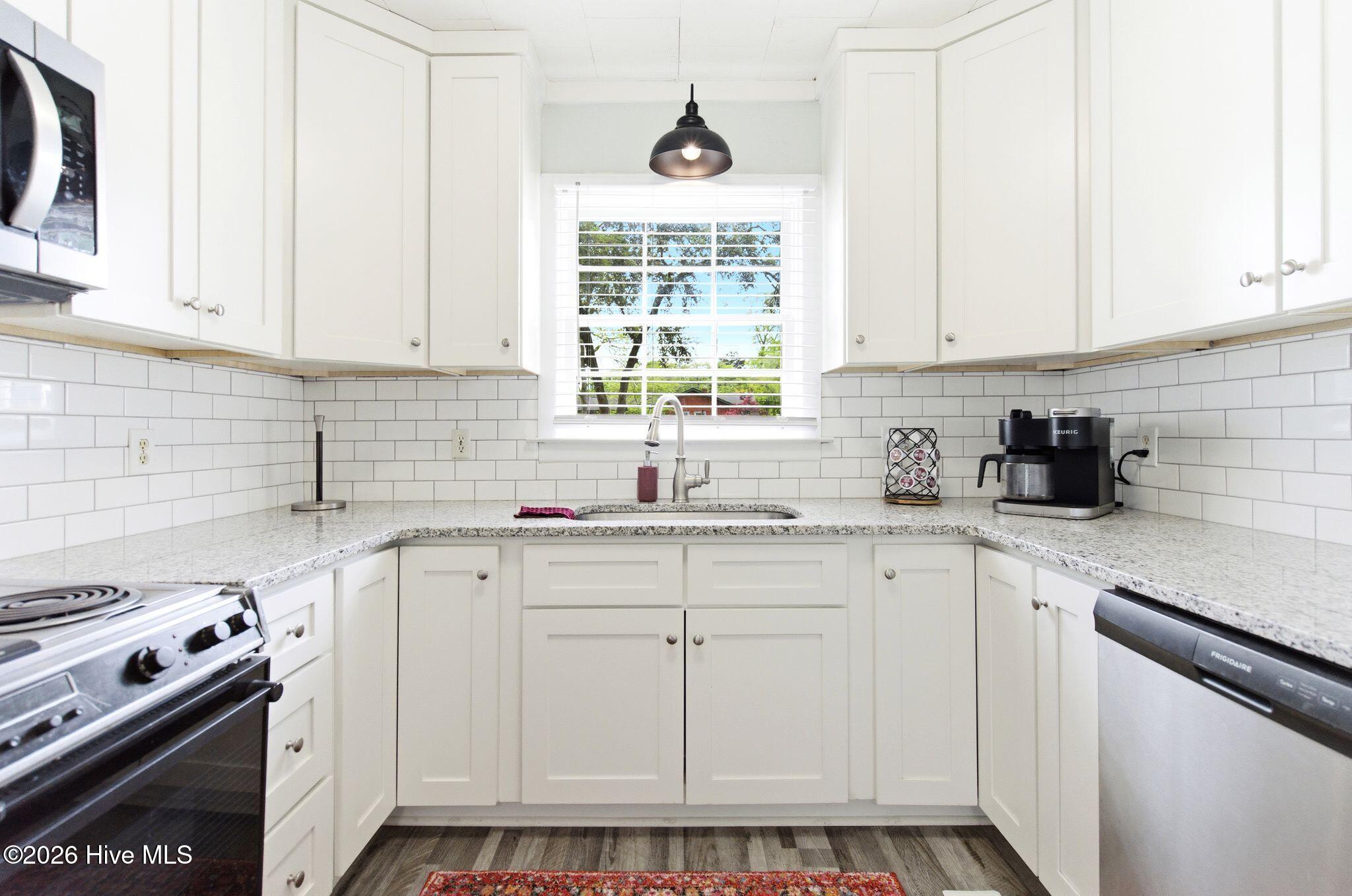 100565757 | Photo 18