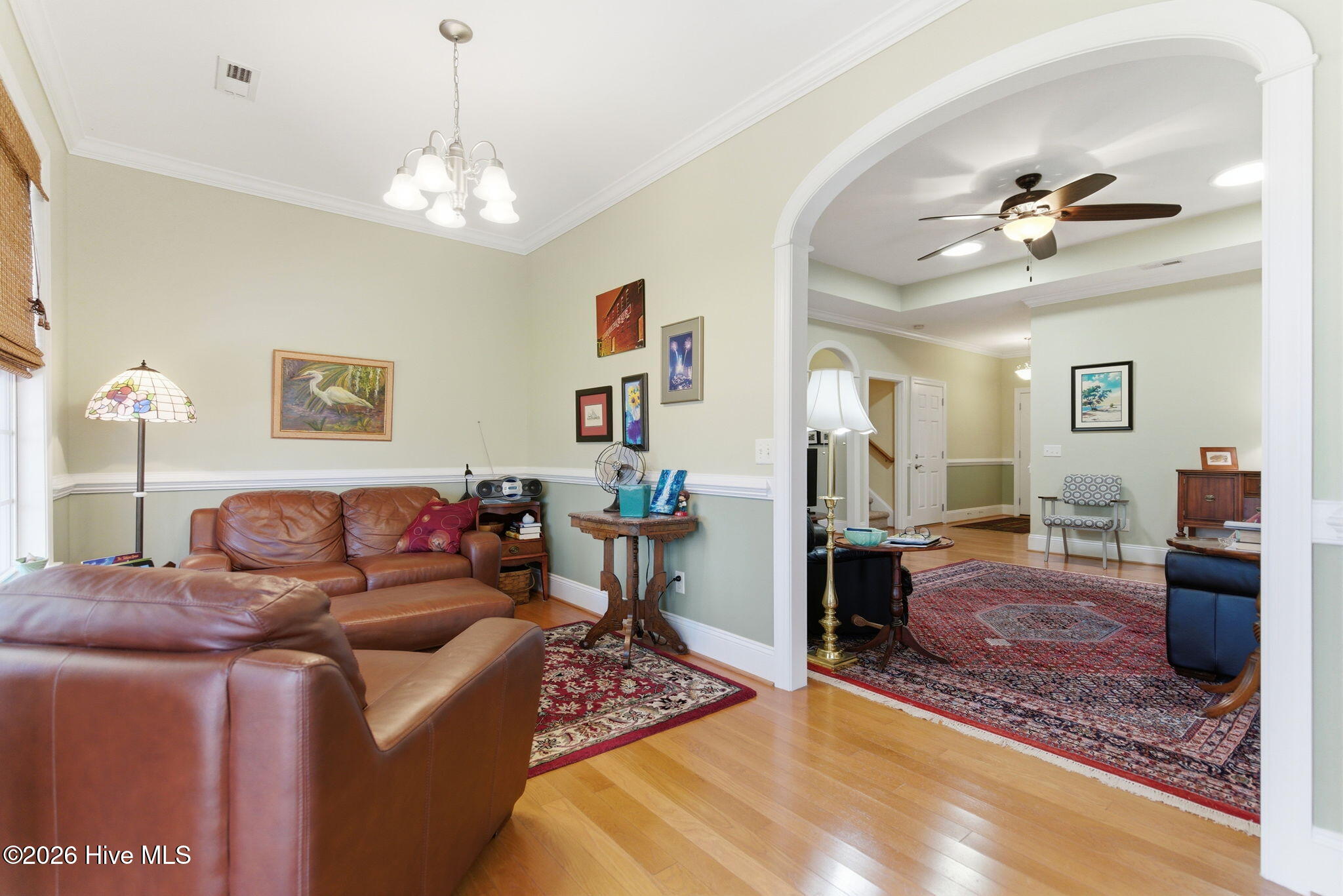 100569410 | Photo 29