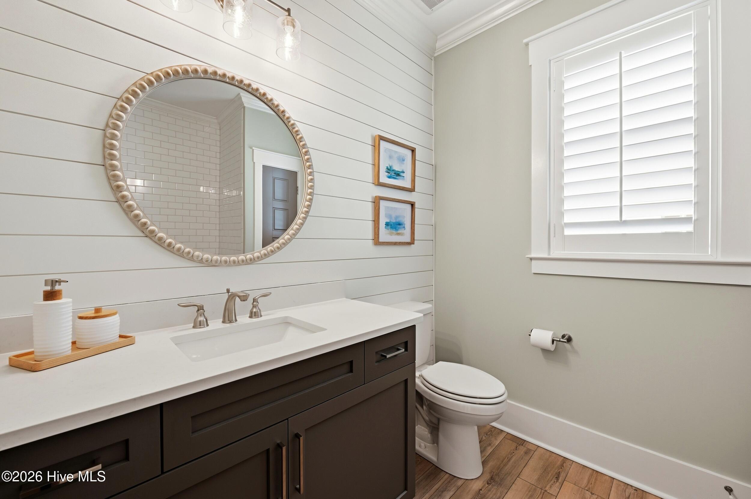 100555199 | Photo 29