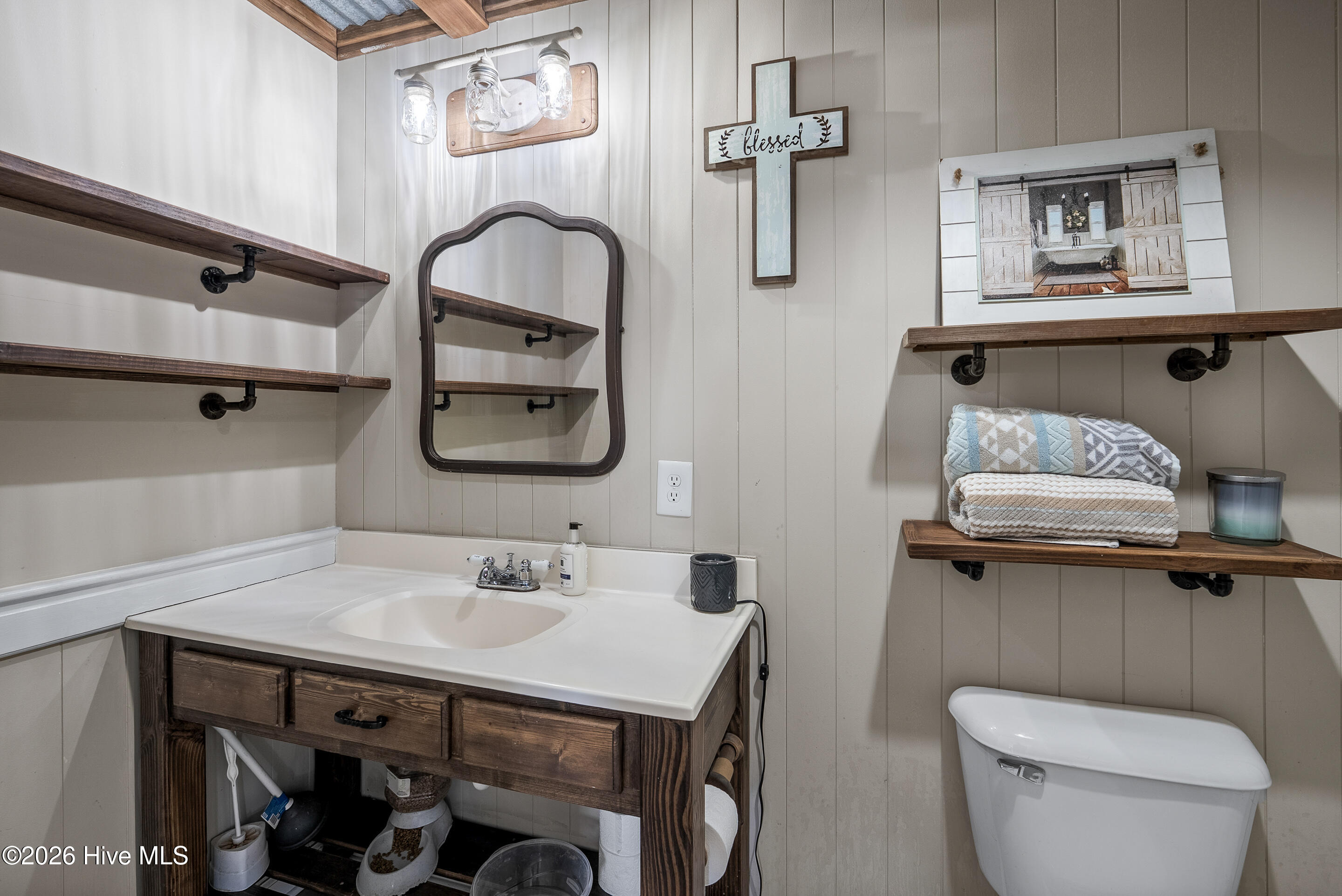 100555507 | Photo 11