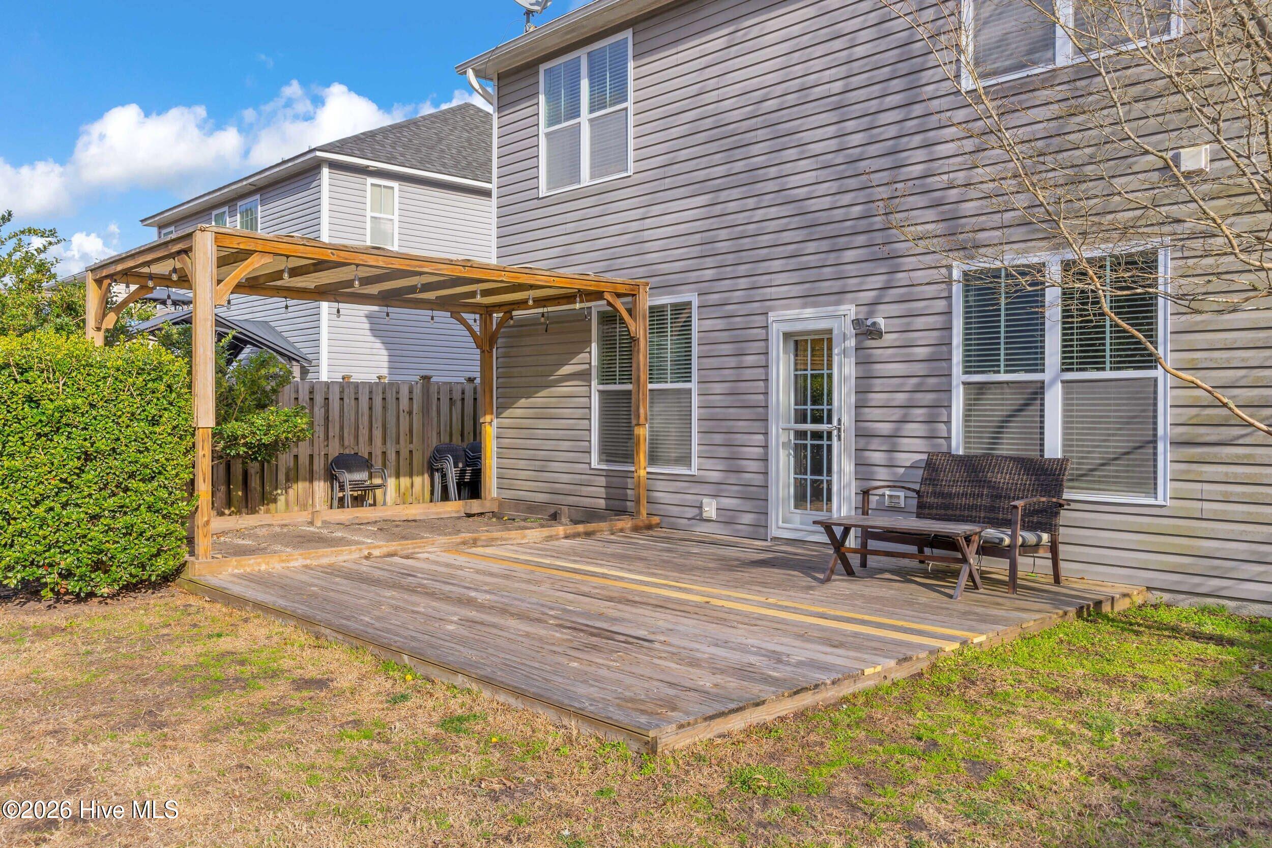 100551550 | Photo 26