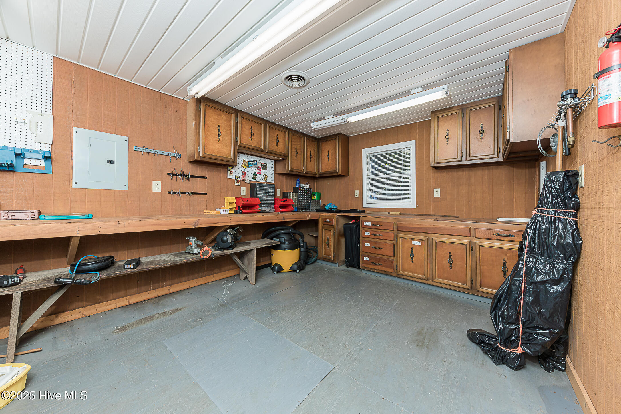 100542740 | Photo 66