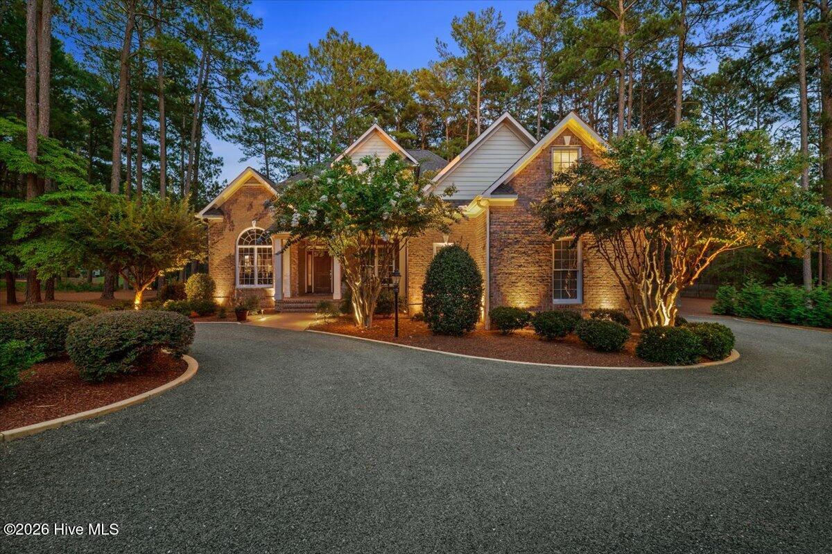 14 Rathlin Court