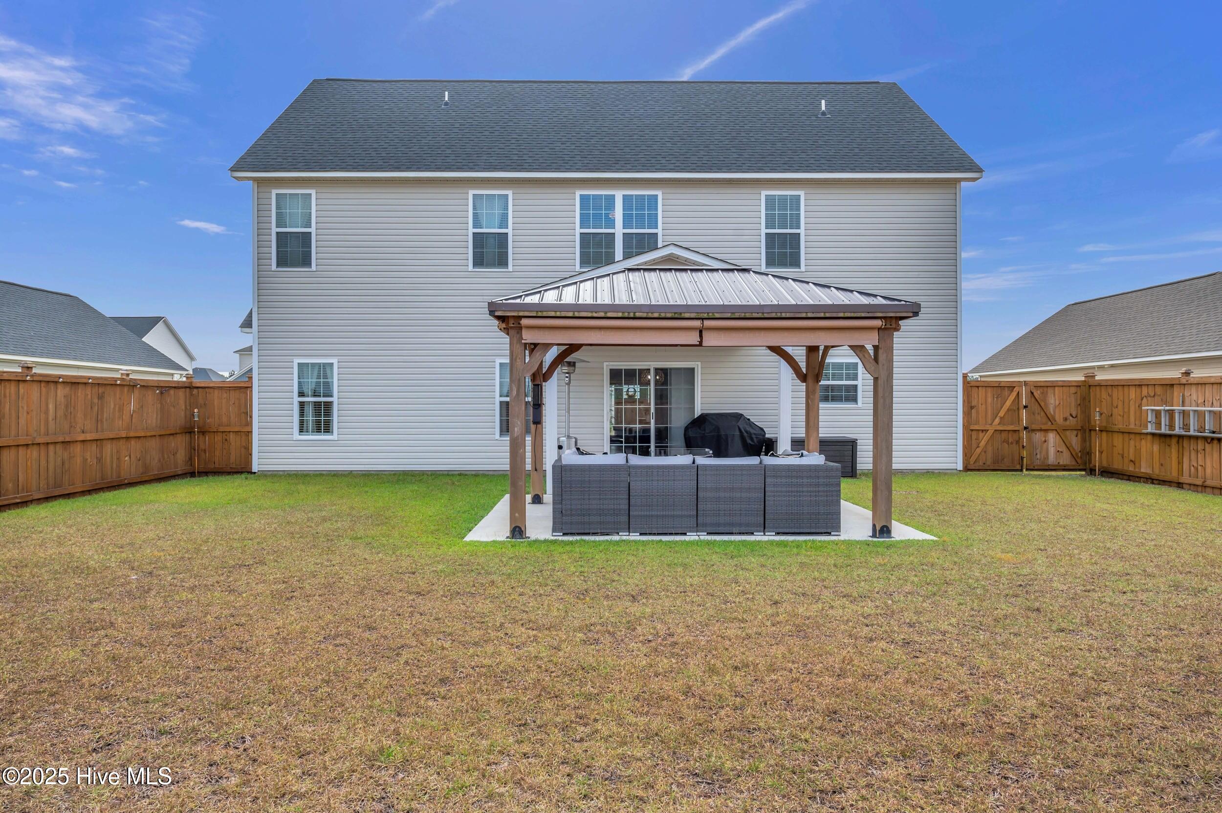 100531101 | Photo 40