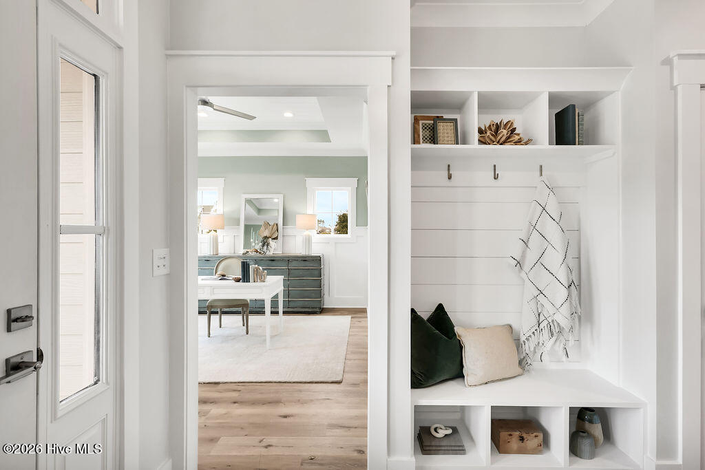 100557096 | Photo 17