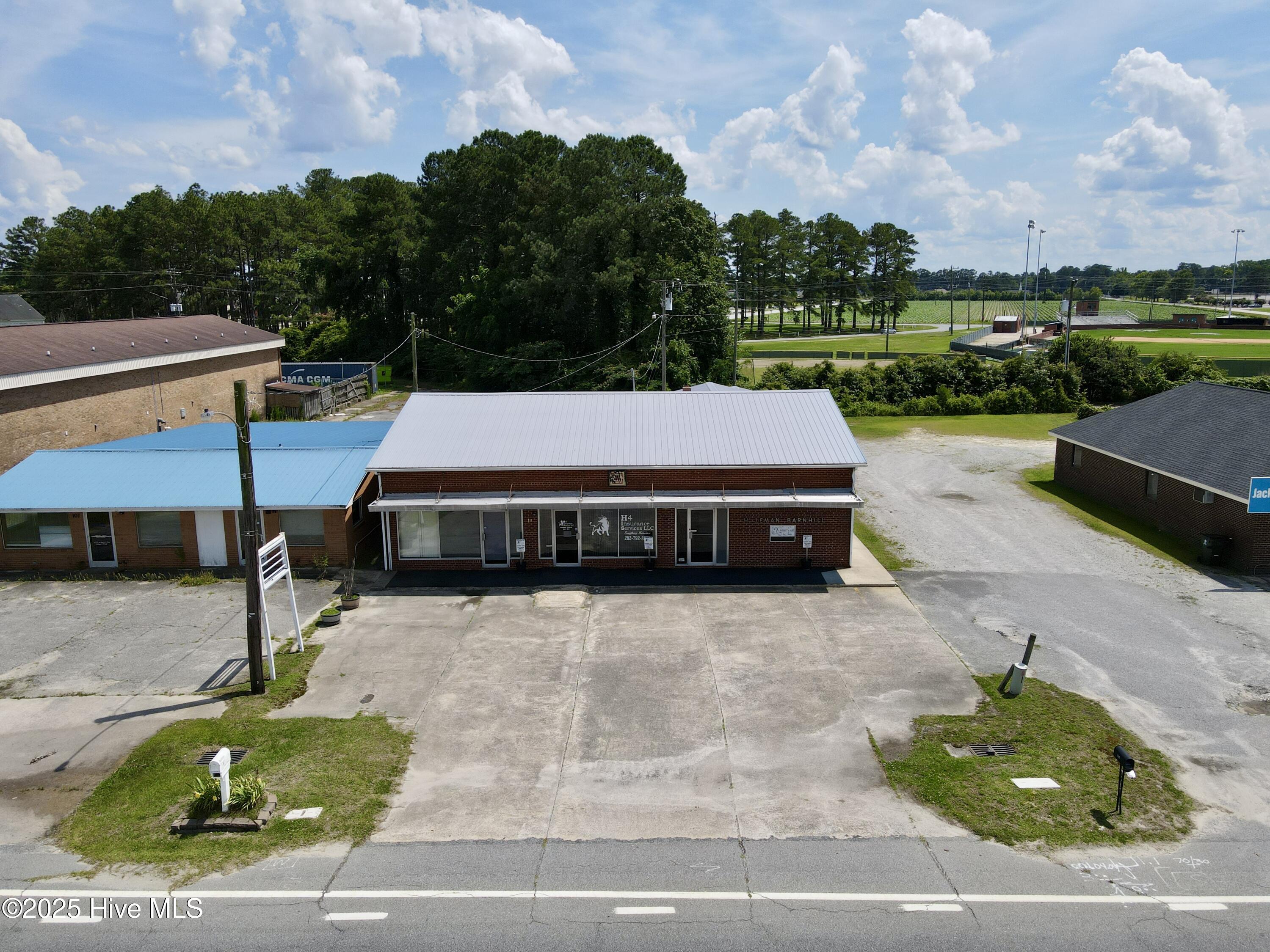 Looking for the perfect storefront property to elevate your business? Don't miss this incredible opportunity to own a 2,400 sq. ft. building in a high-traffic area of Williamston, NC. Situated on one of the town's busiest thoroughfares, this property offers excellent visibility and a prime location. The versatile layout allows you to use the entire 2,400 sq. ft. or easily divide the space into two separate units, making it ideal for multiple business opportunities. Start your next venture with this exceptional property in Williamston, NC!