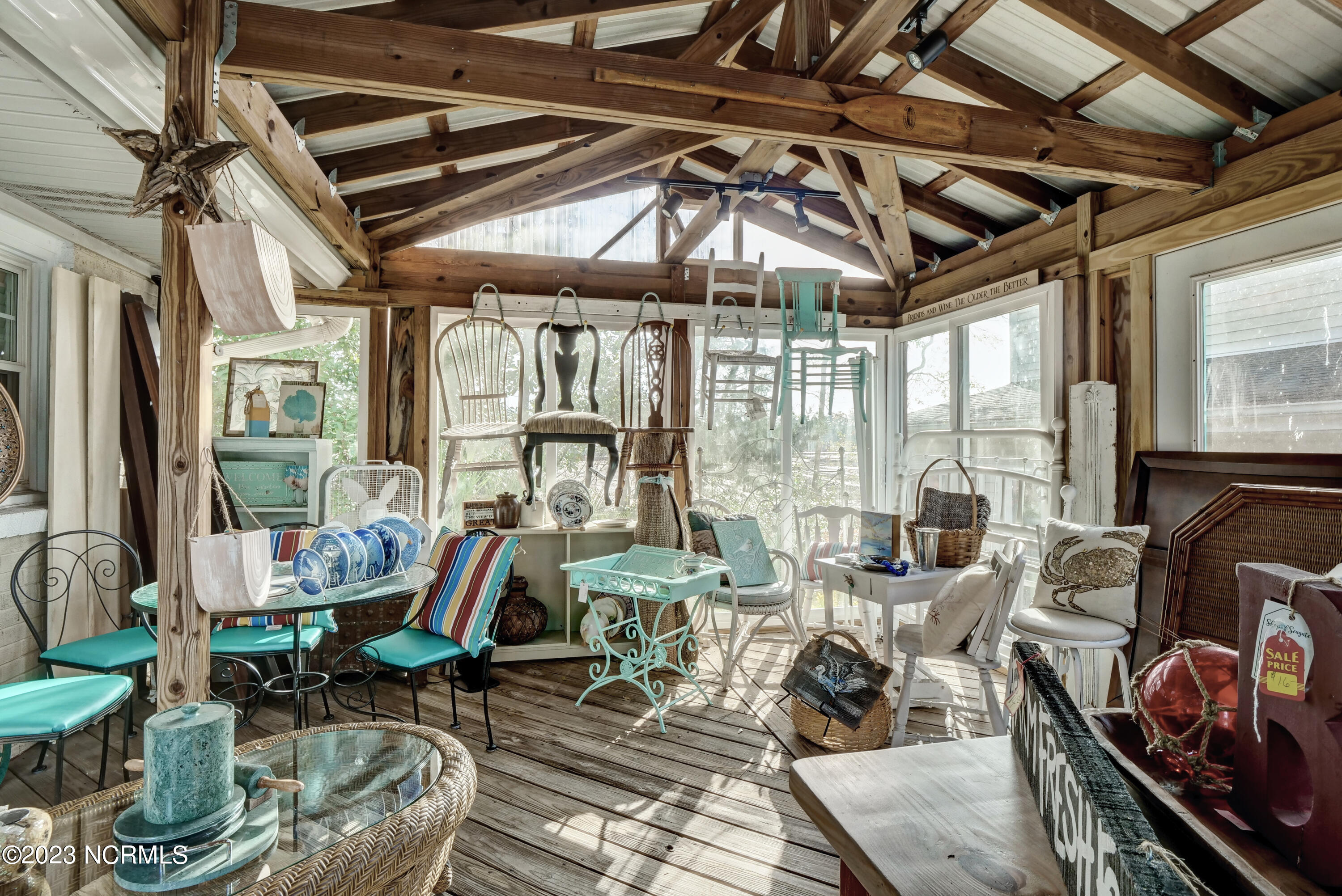 100516487 | Photo 27