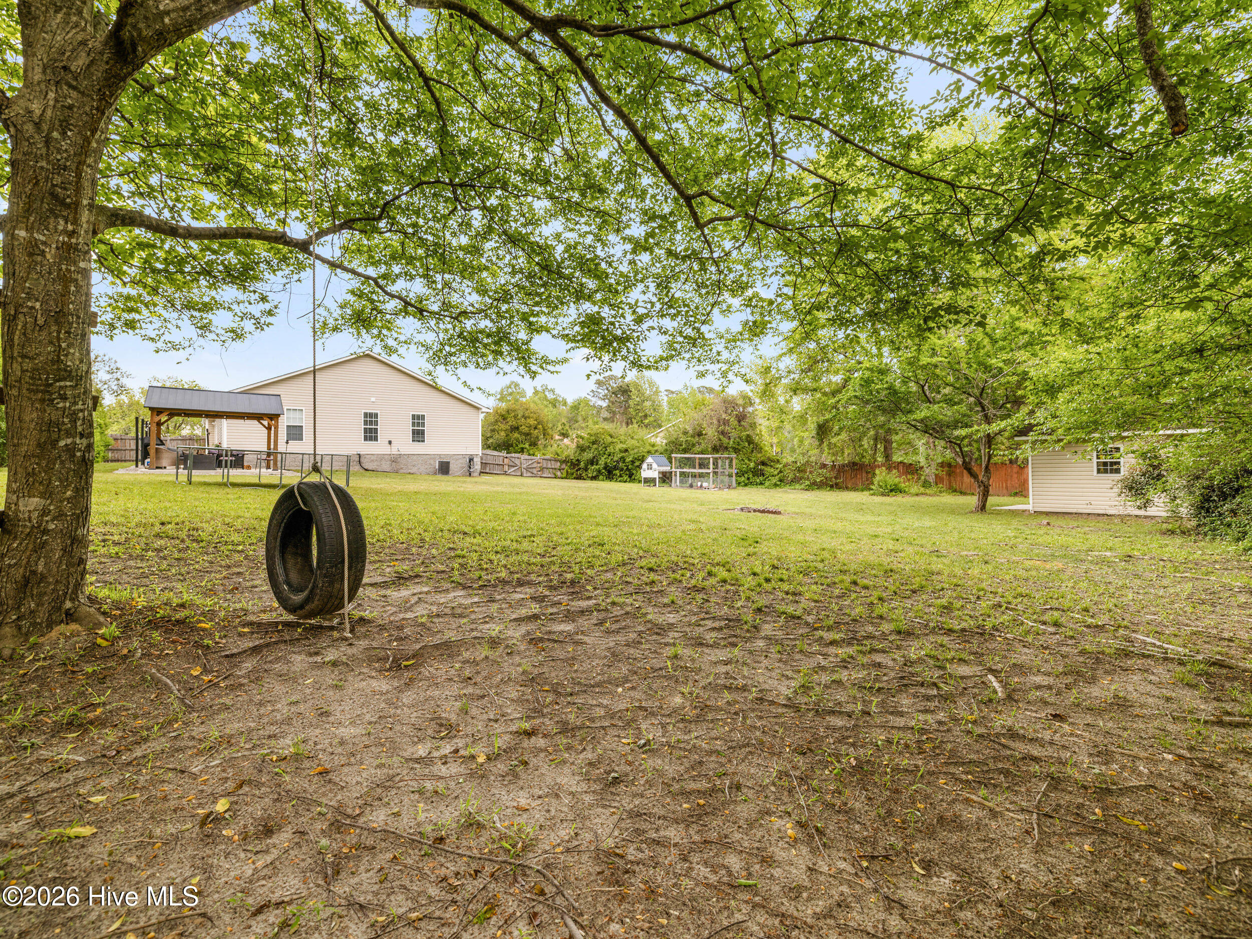 100567636 | Photo 38