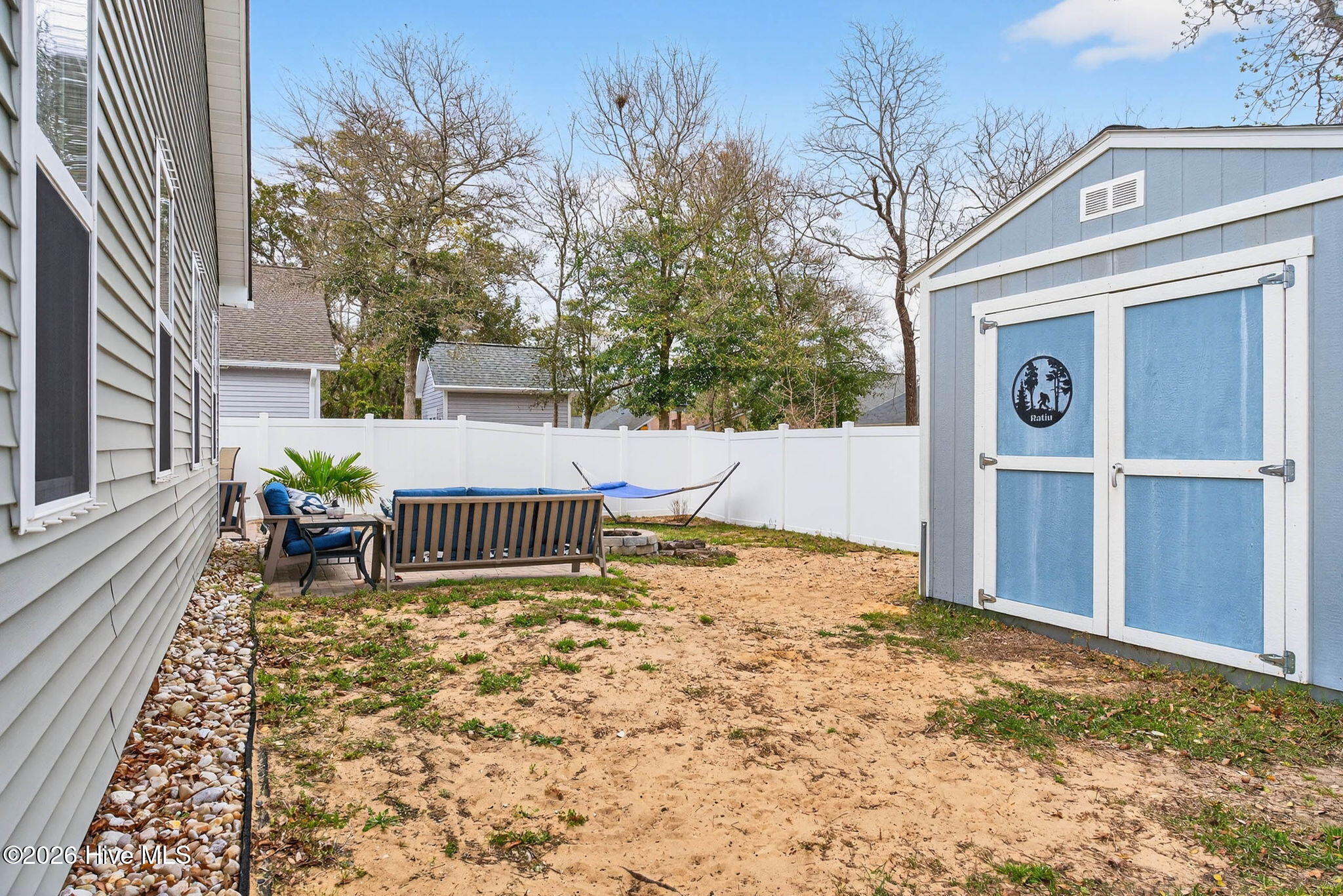 100562575 | Photo 28