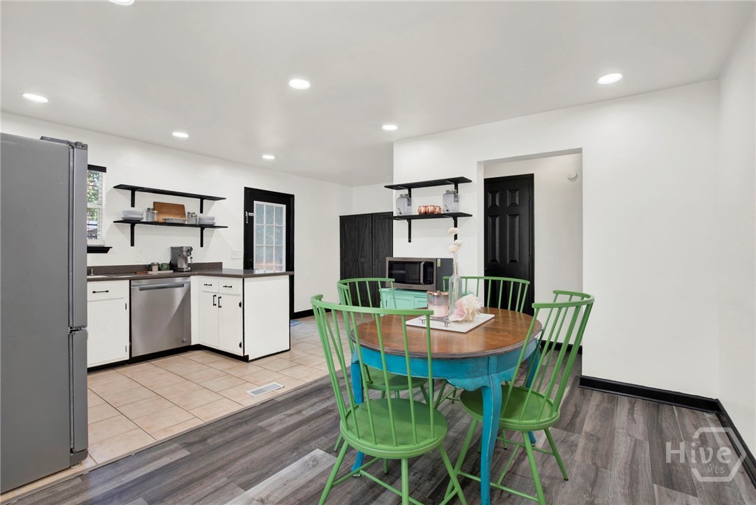 502 Pointe South Drive