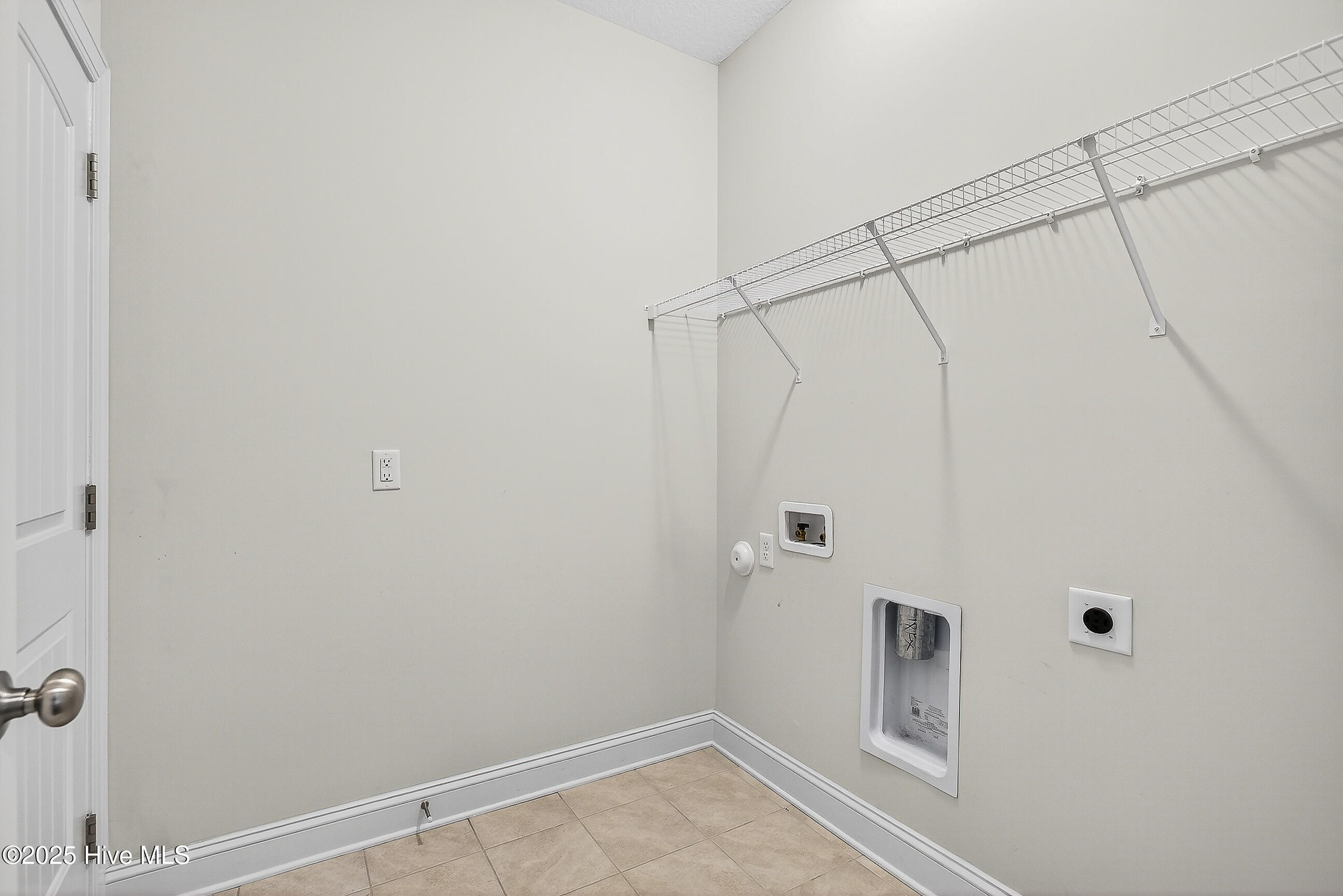 100539461 | Photo 19