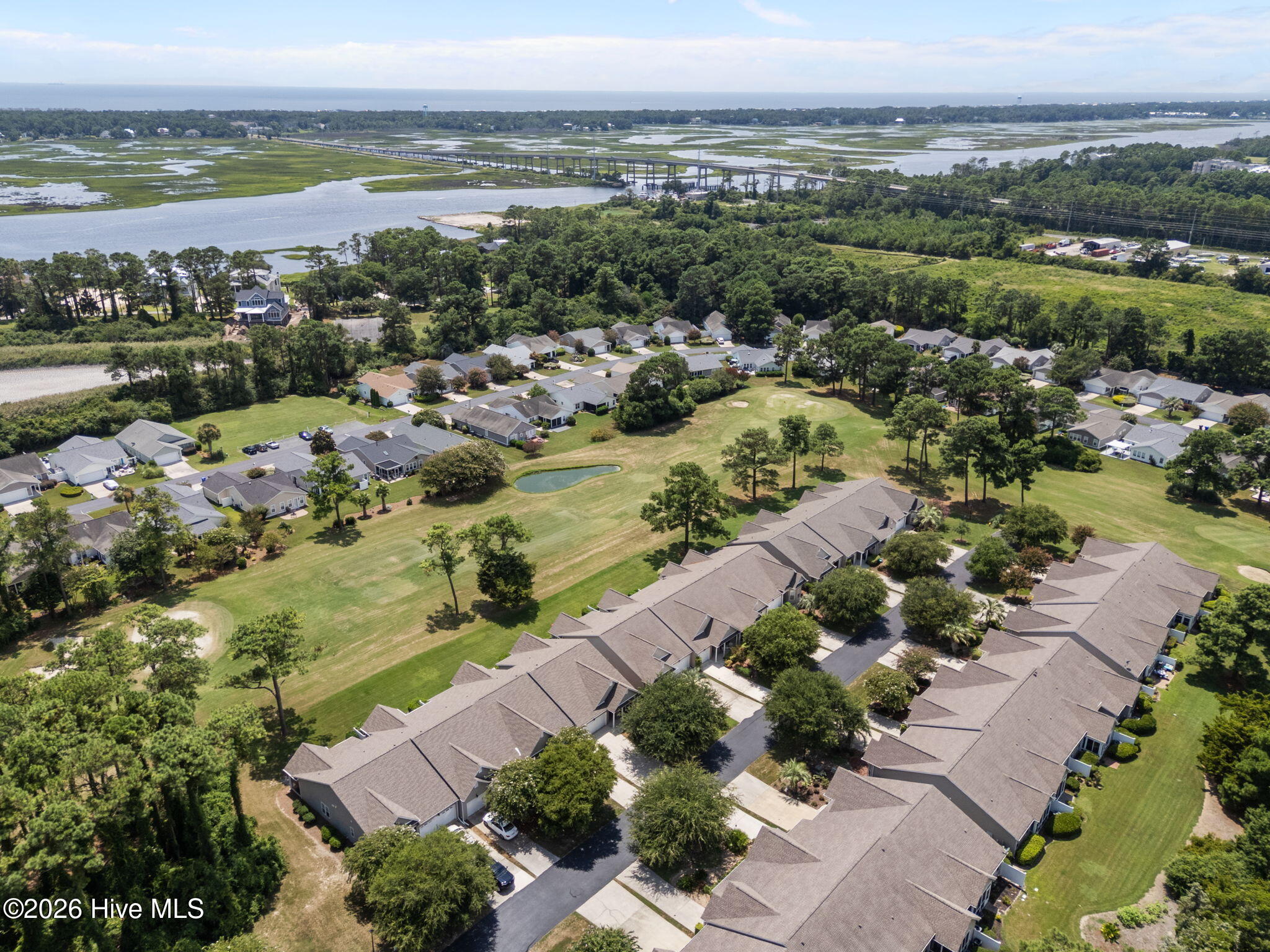 100551893 | Photo 48