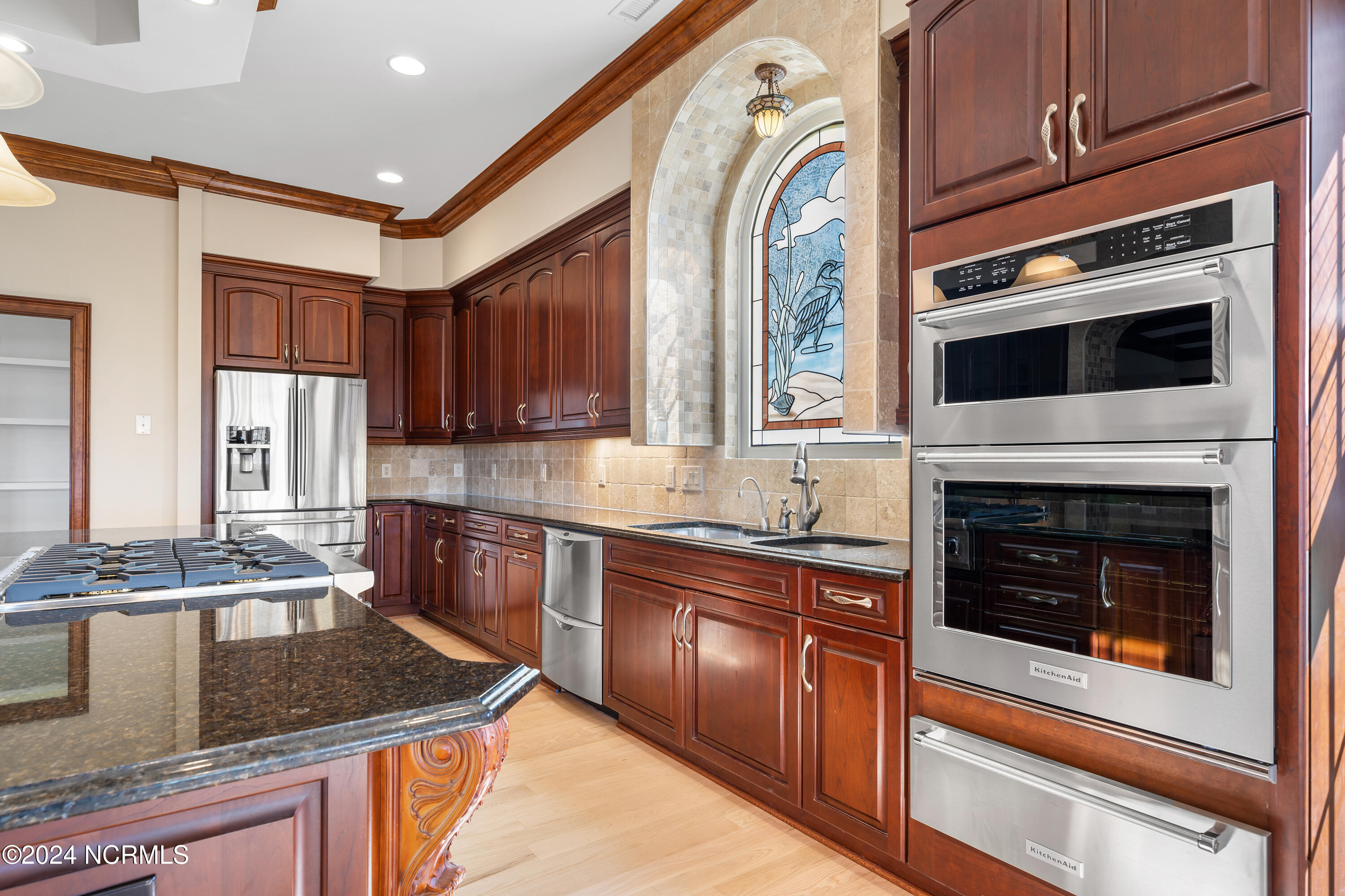 100511471 | Photo 47