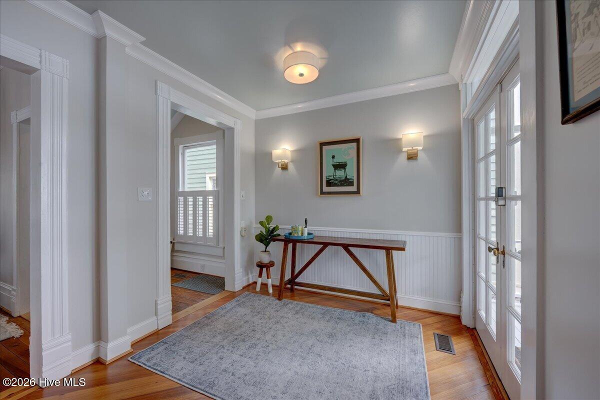 229 New Street,New Bern
