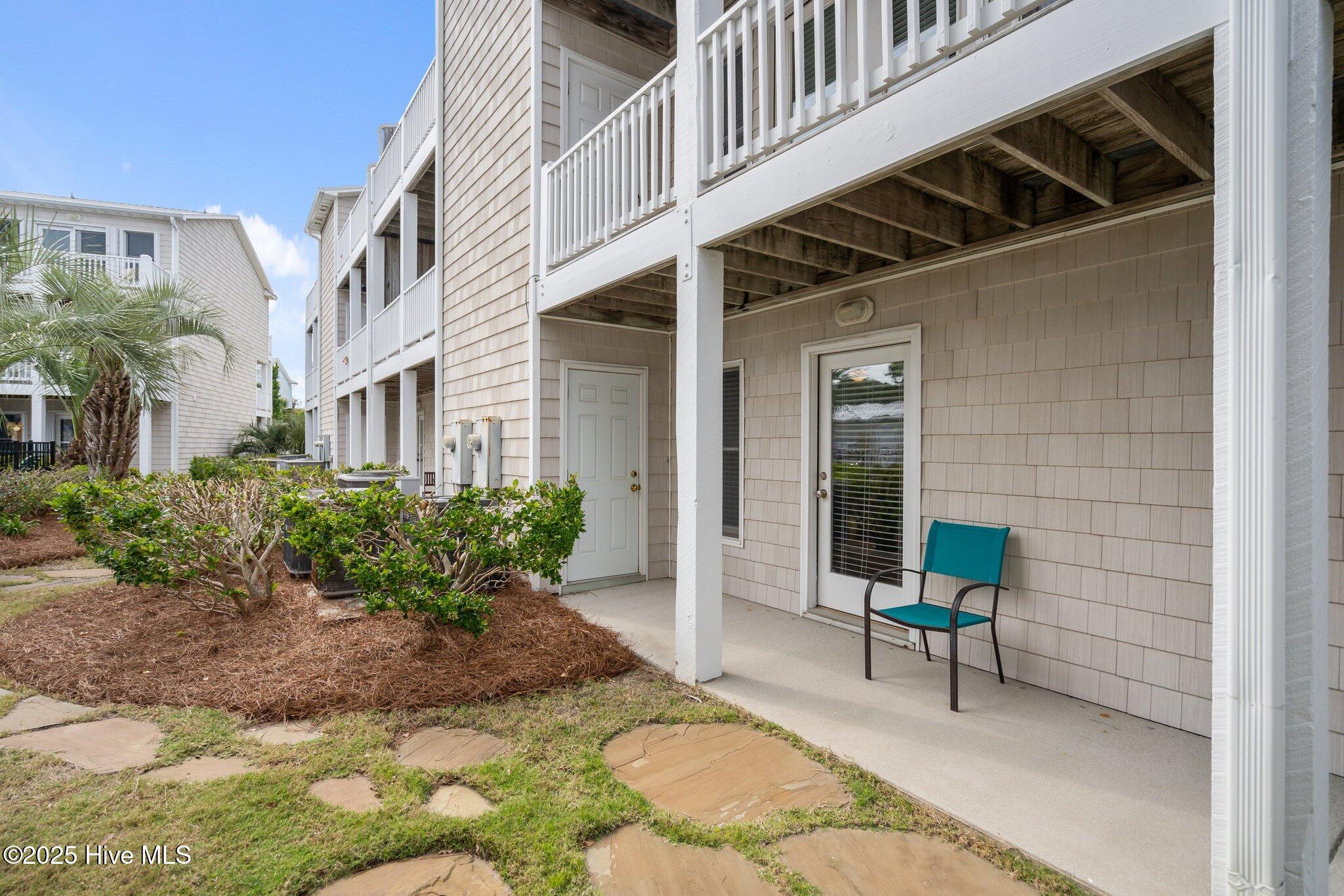 100531131 | Photo 51