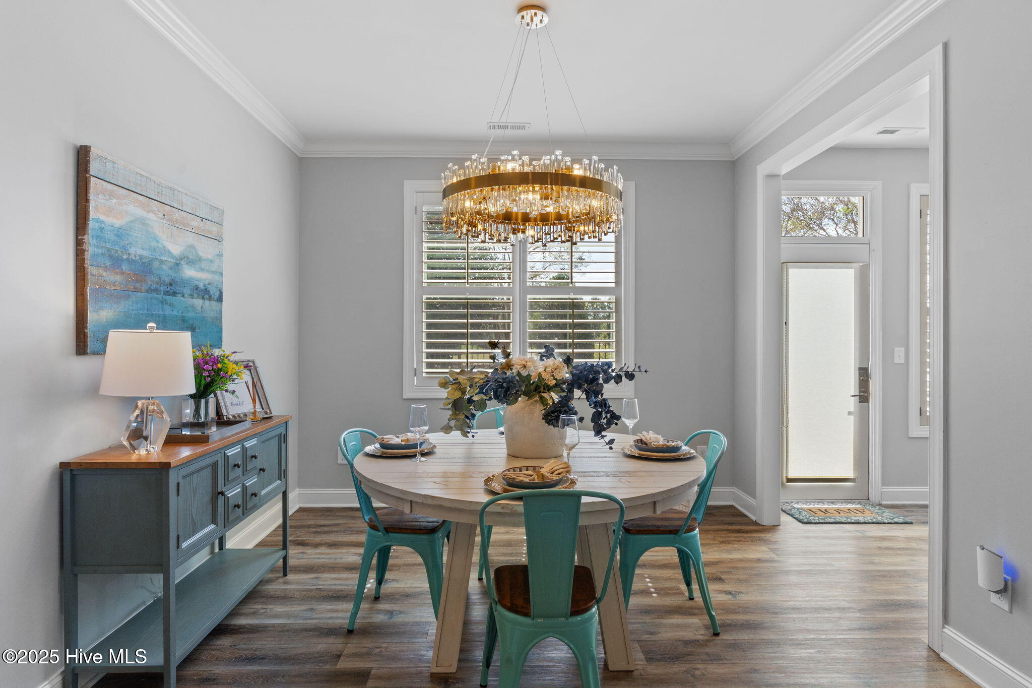 100534405 | Photo 17