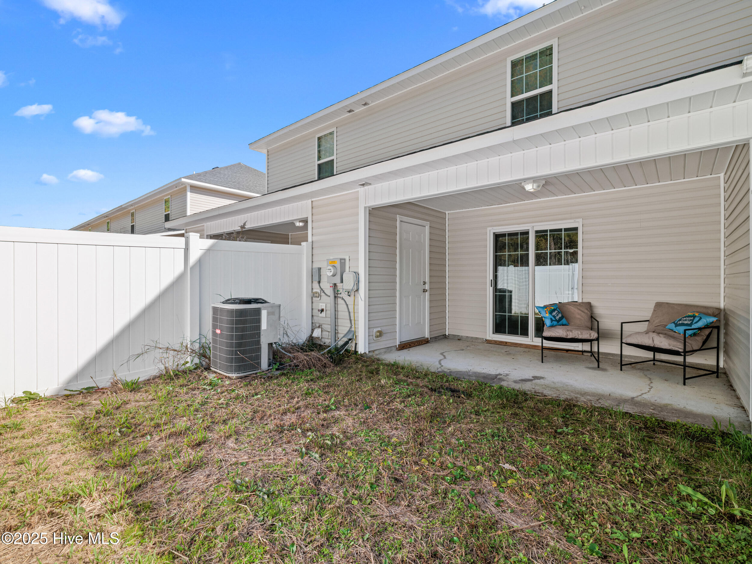 100541514 | Photo 29