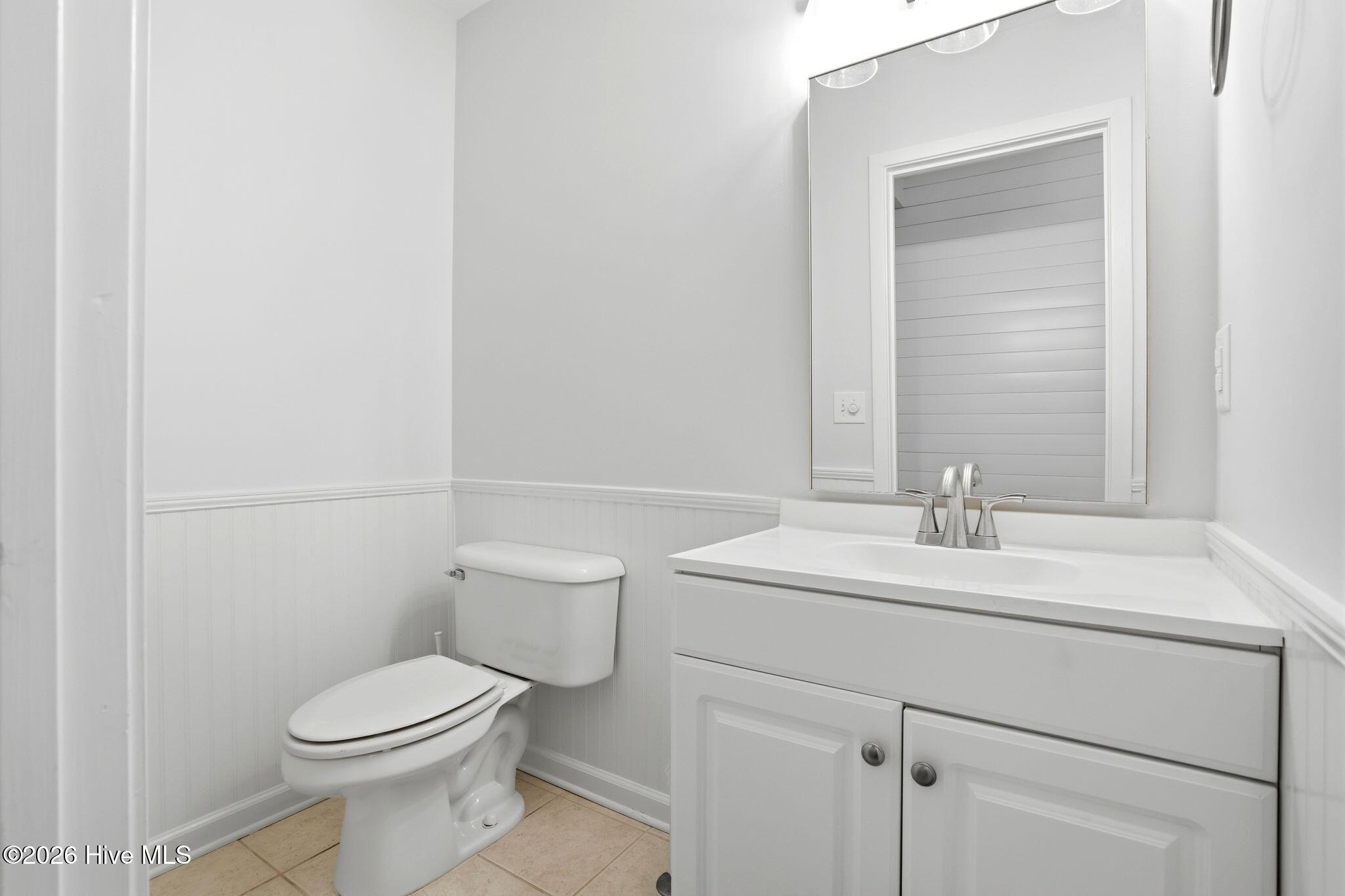 100555820 | Photo 24