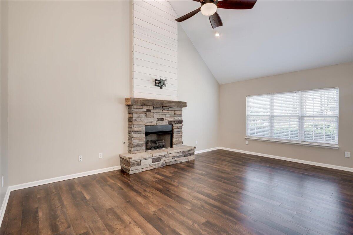 4885 Rolling Hill Road
