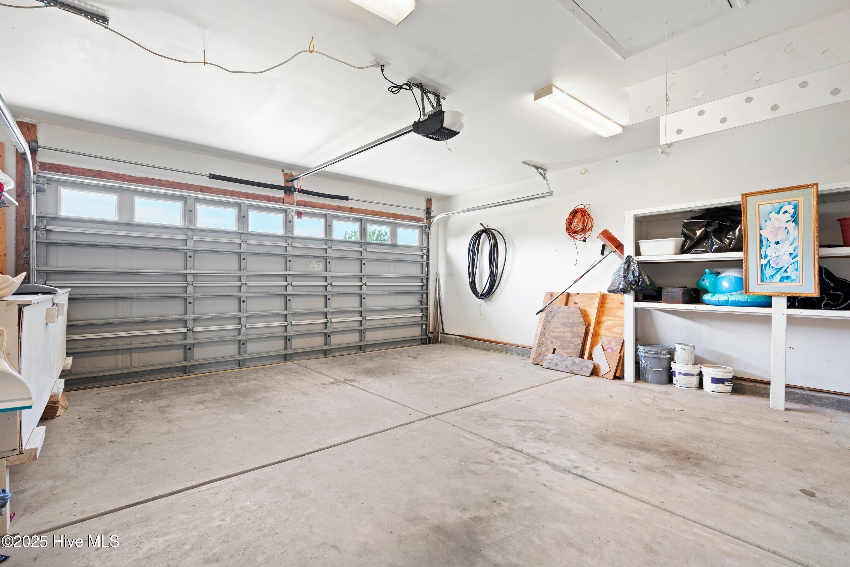 100509496 | Photo 46